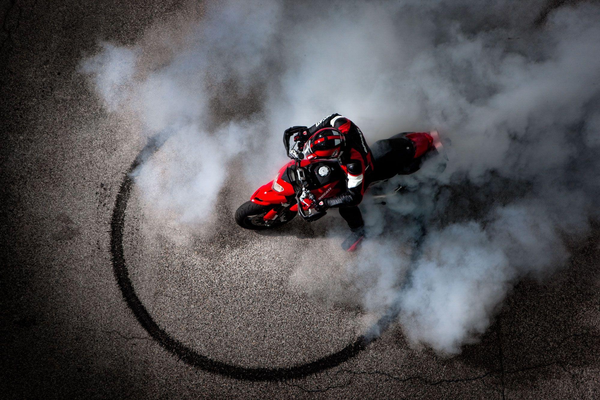 Motorcycle Burnout Wallpapers Top Free Motorcycle Burnout Backgrounds