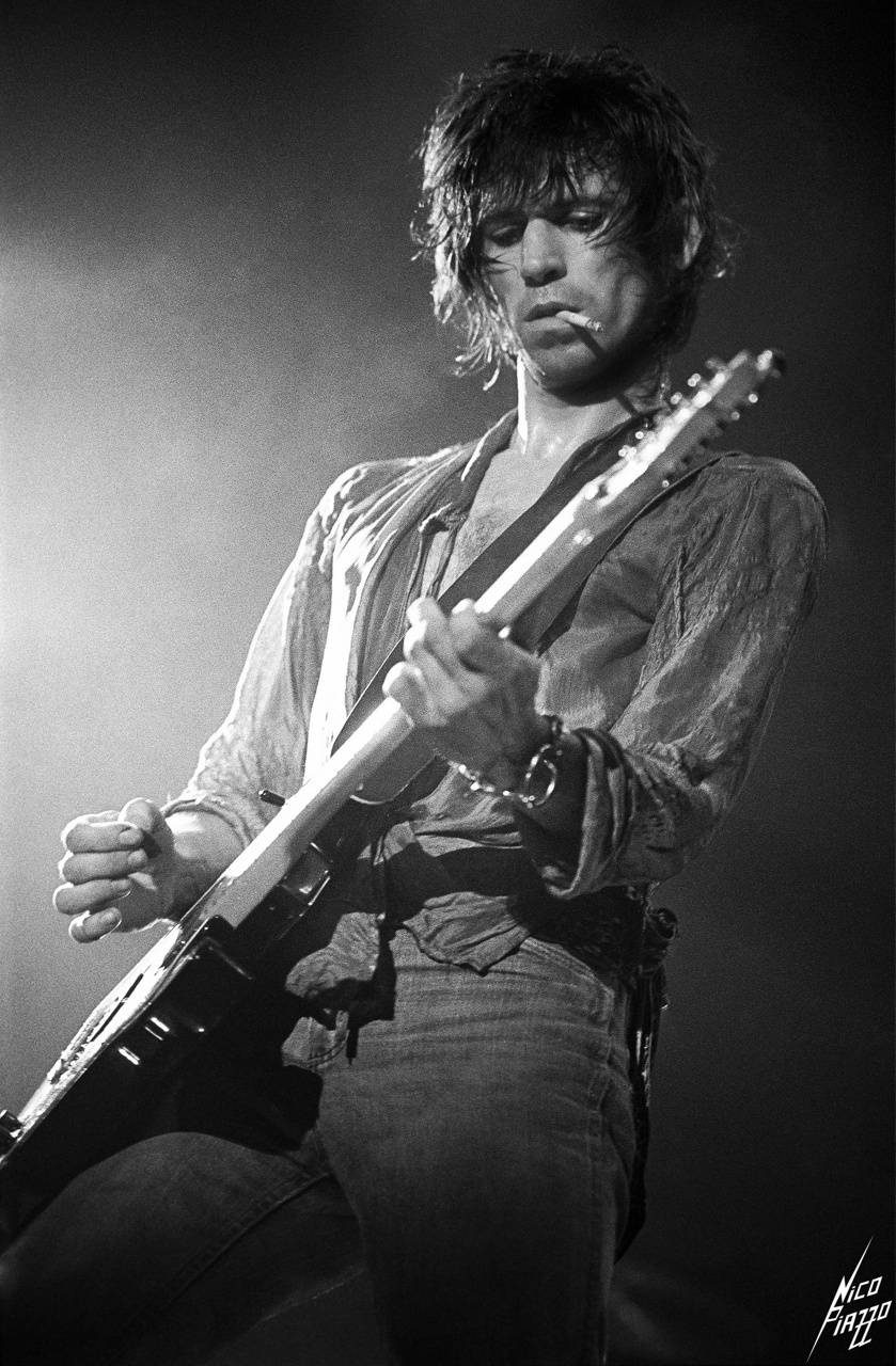 839x1280 Keith Richards wallpaper