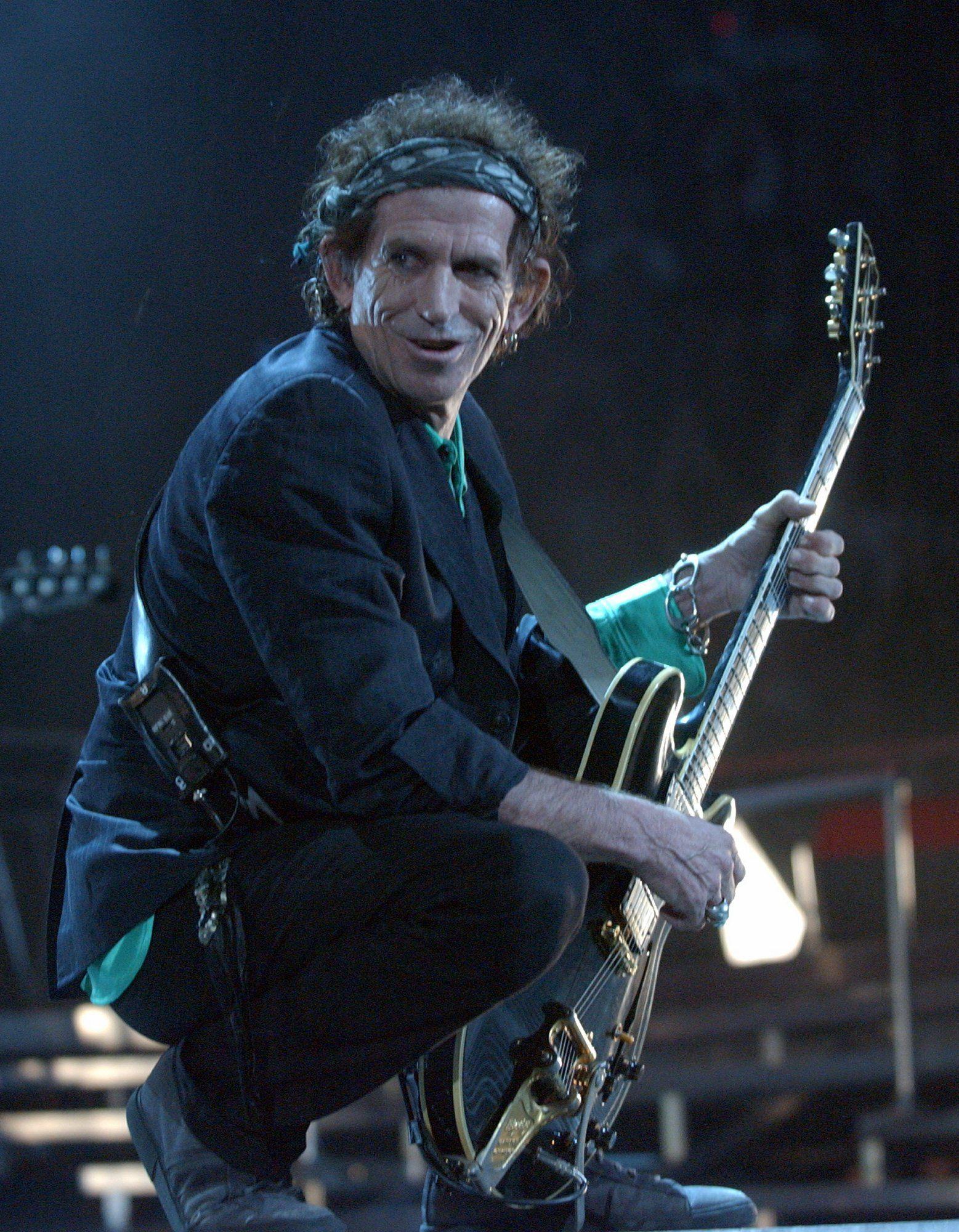 1557x2000 Keith Richards Wallpaper