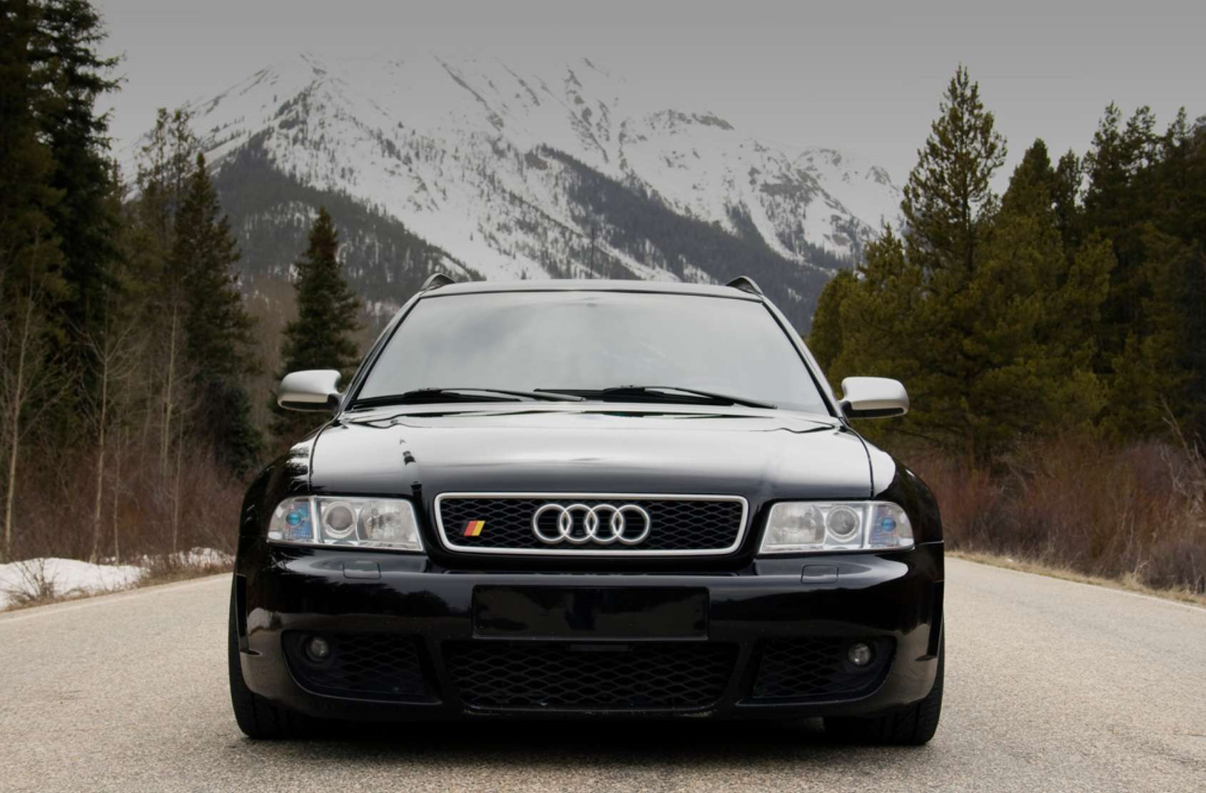 1690x1112 Audi Rs4 B5 Wallpaper