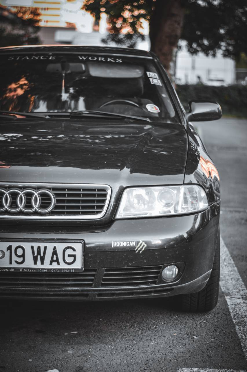 853x1280 Audi A4 B5 wallpaper