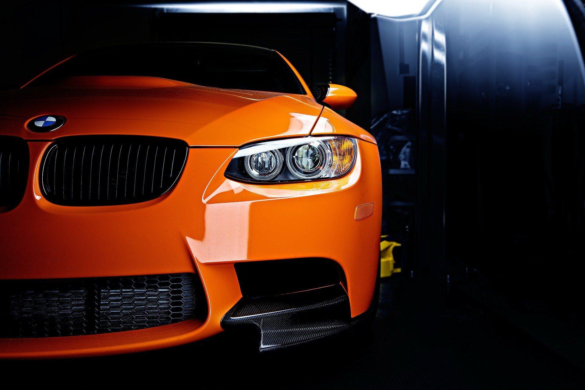 1920x1280 Orange Cars Wallpaper