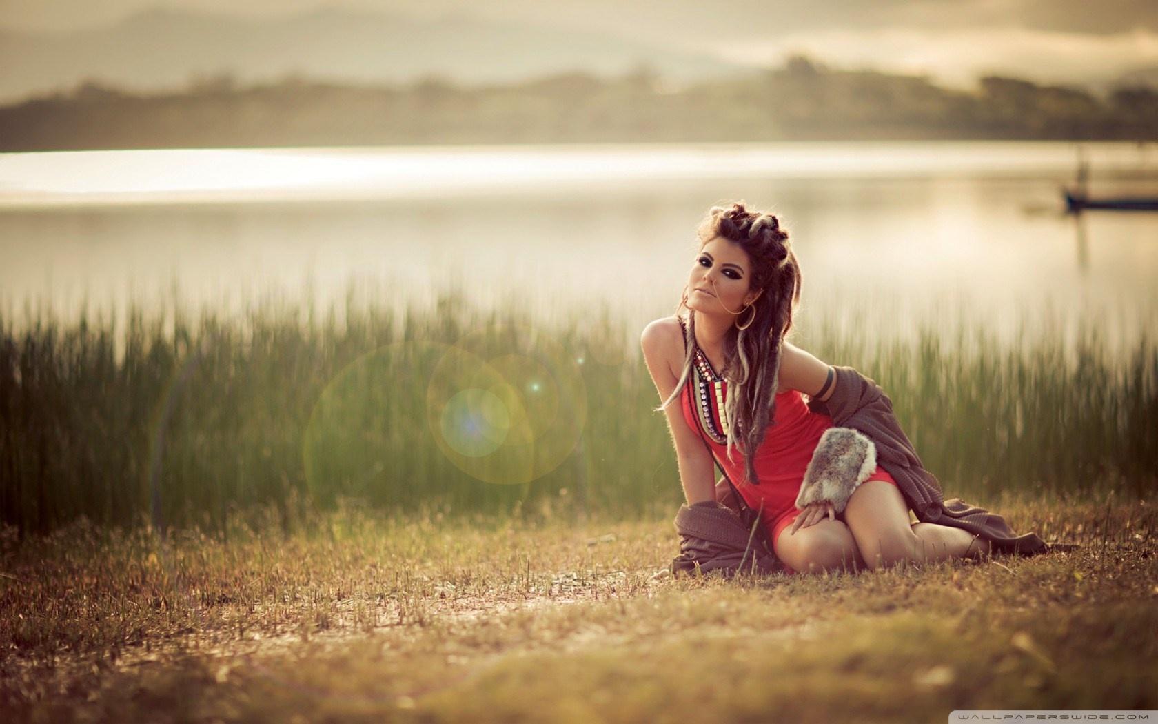 1680x1050 Girl And Wild Wallpaper