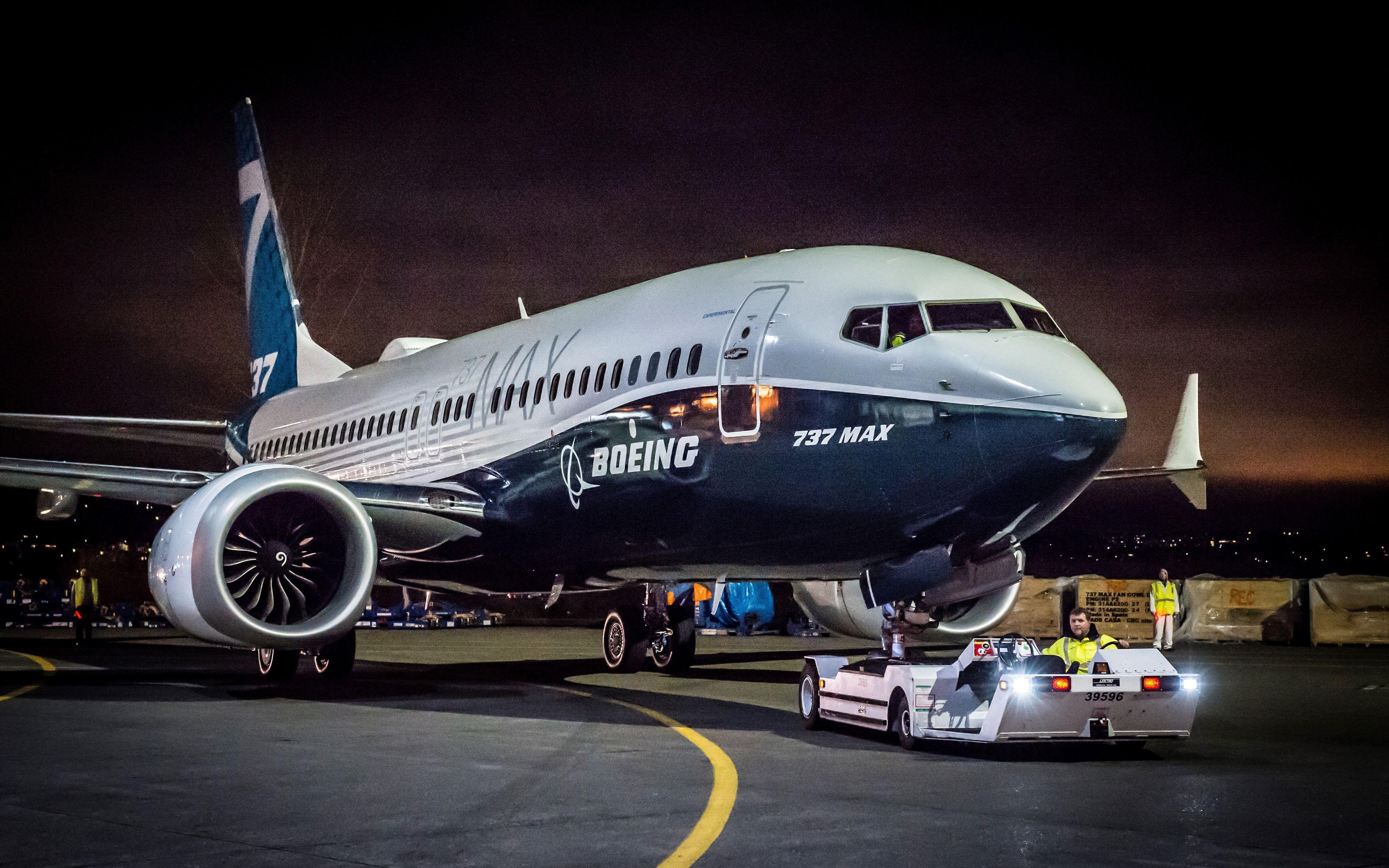 3840x2400 Plane 4K .