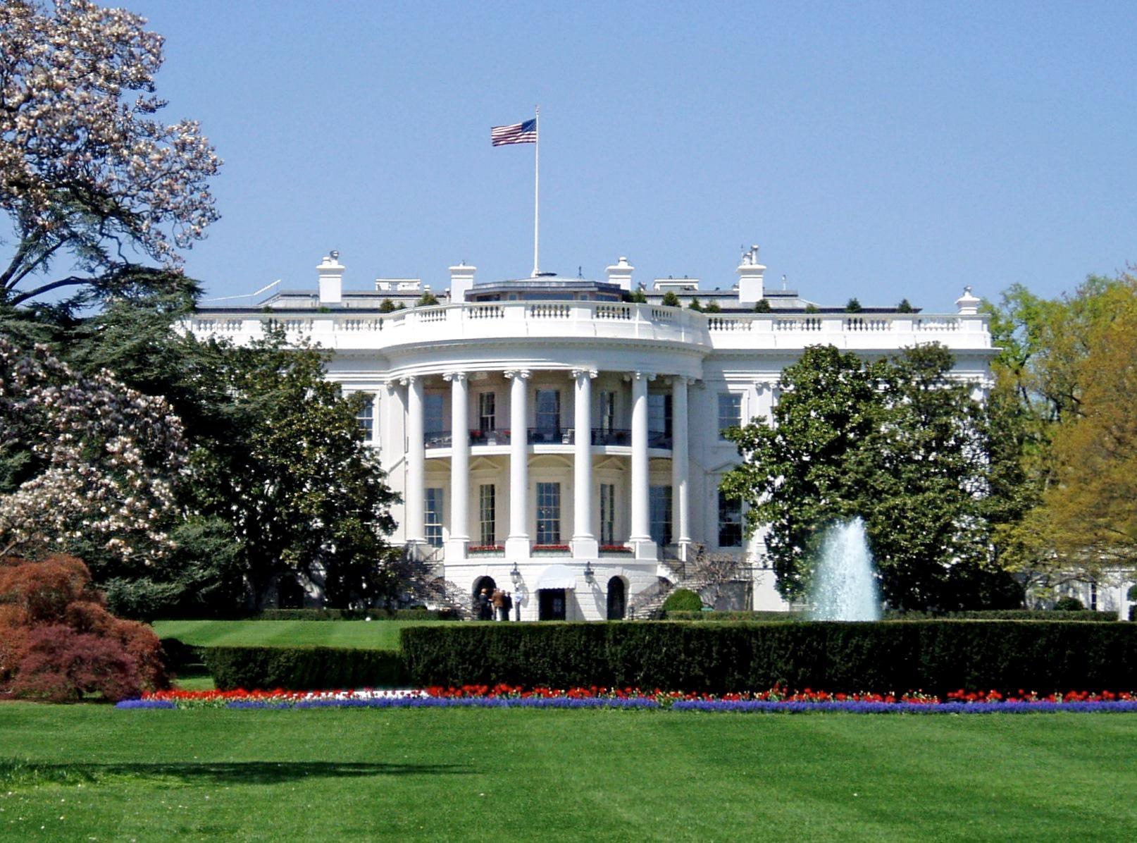 1614x1196 White House Down Wallpaper. Snow White Wallpaper, White Wallpaper and Pink White Wallpaper