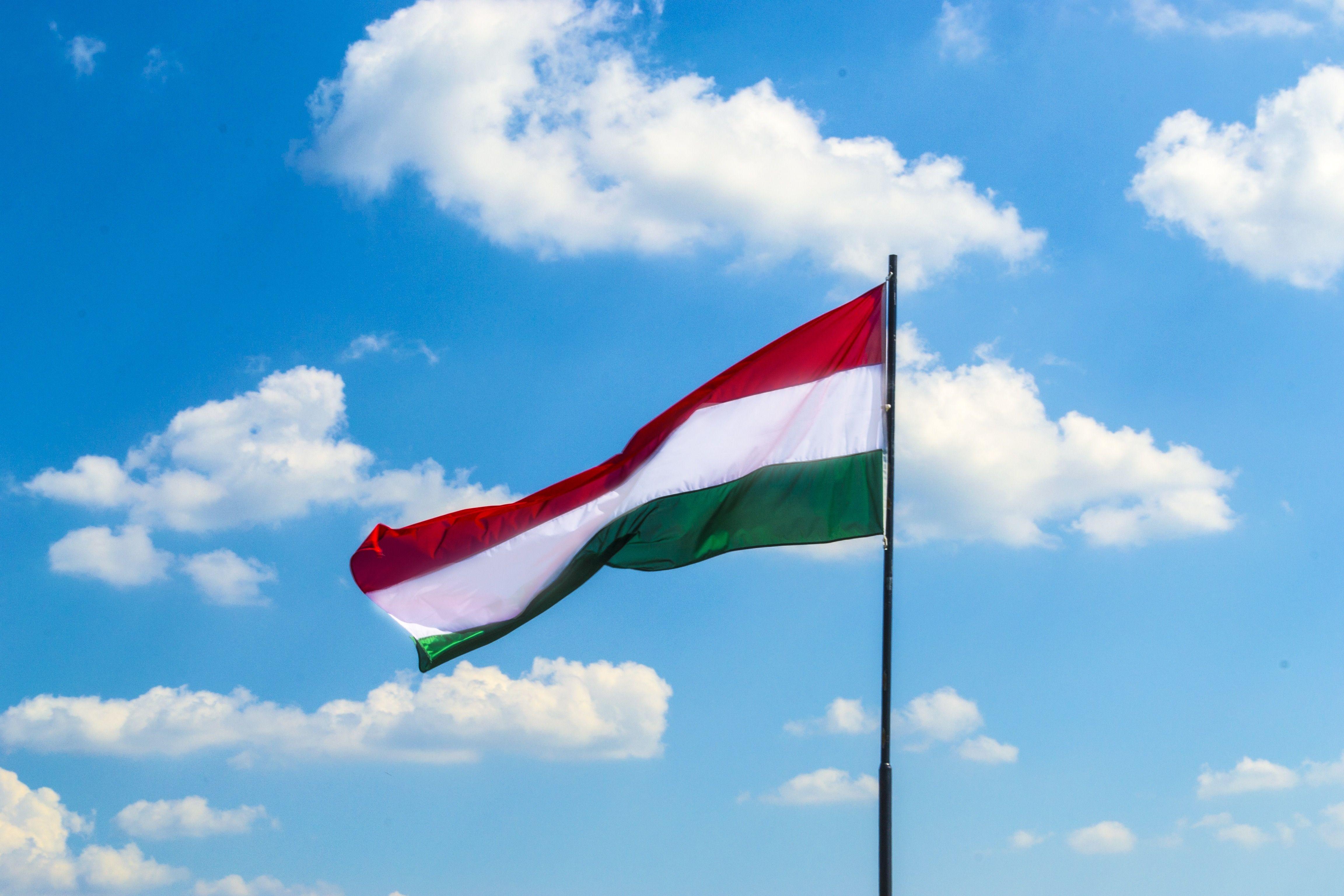 4608x3072 hungary flag free image