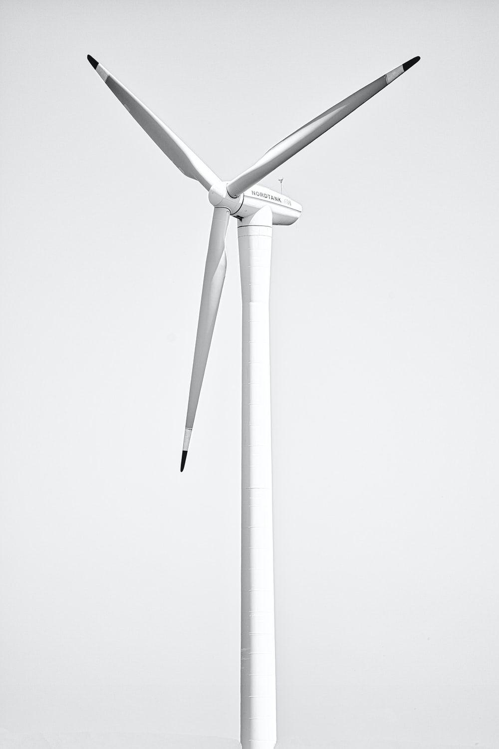 1000x1500 Wind Turbine Picture [HD]. Download Free Image