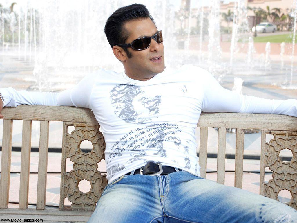 1024x768 Wallpaper Of Salman Khan