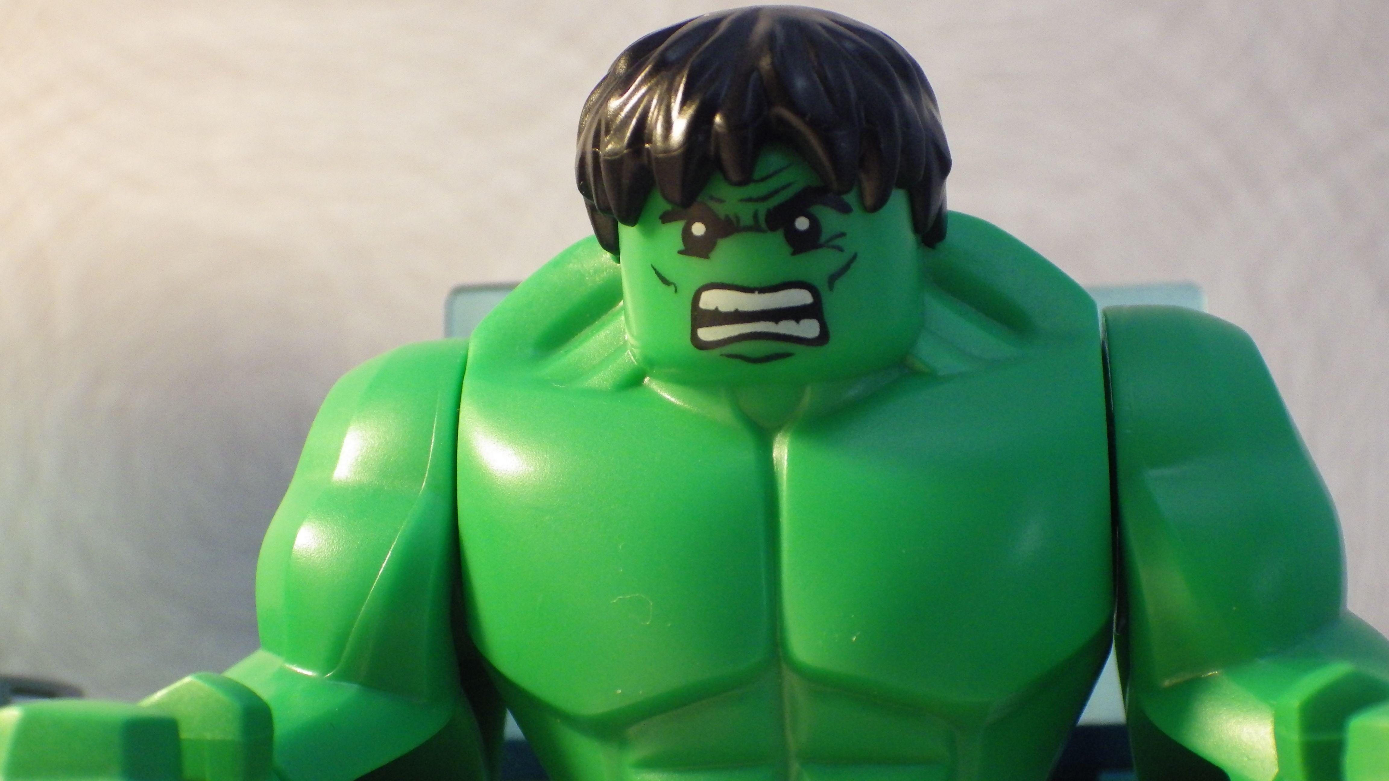 4608x2592 Awesome Lego Marvel Super Heroes Free Background Id Hulk Face