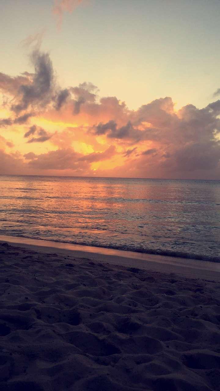 720x1280 Cozumel, Mexico. Sky and clouds, Cool photo, Photo quotes