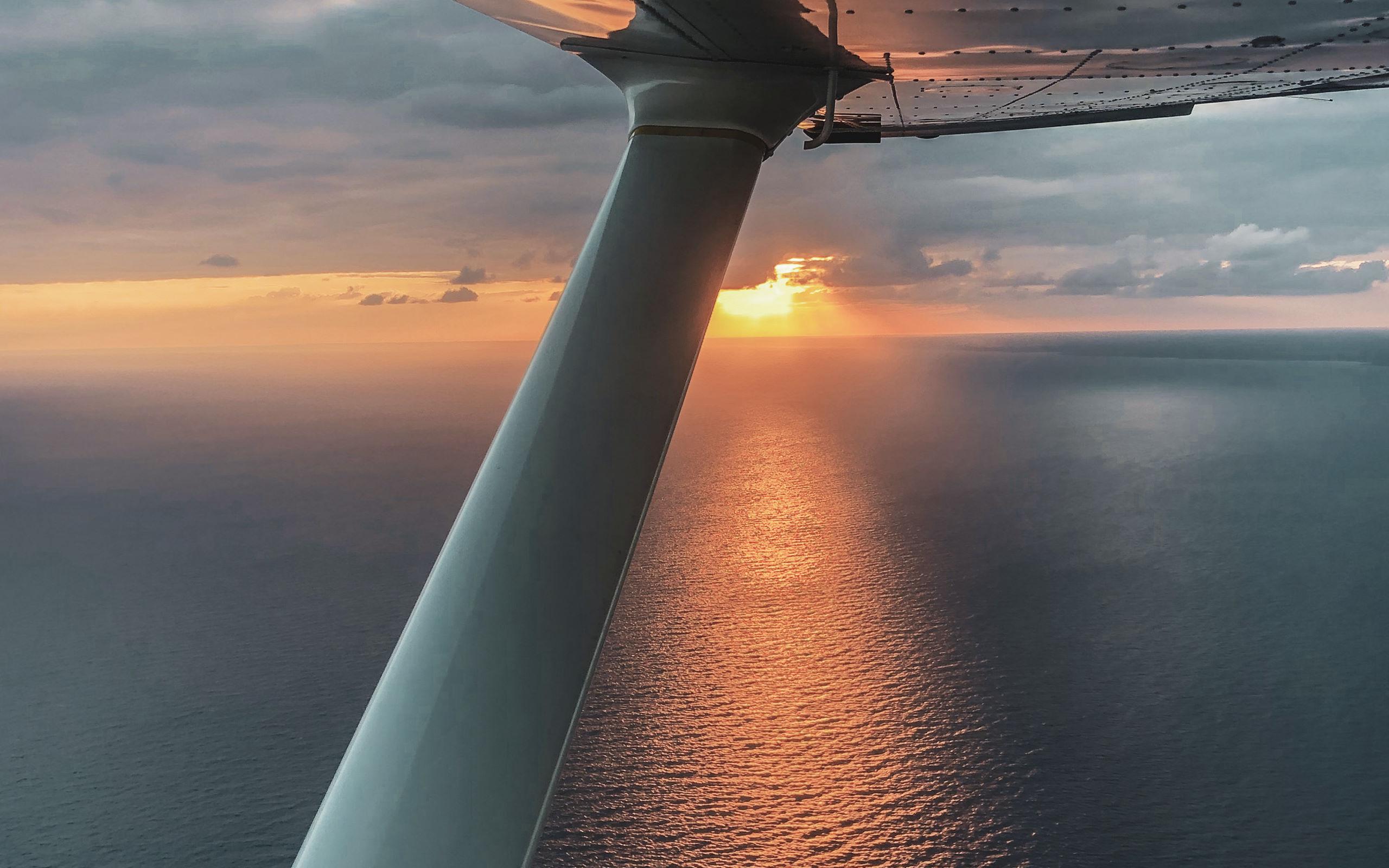 2560x1600 Cozumel Sunset by Airplane. Fly Cozumel Tours & Charters