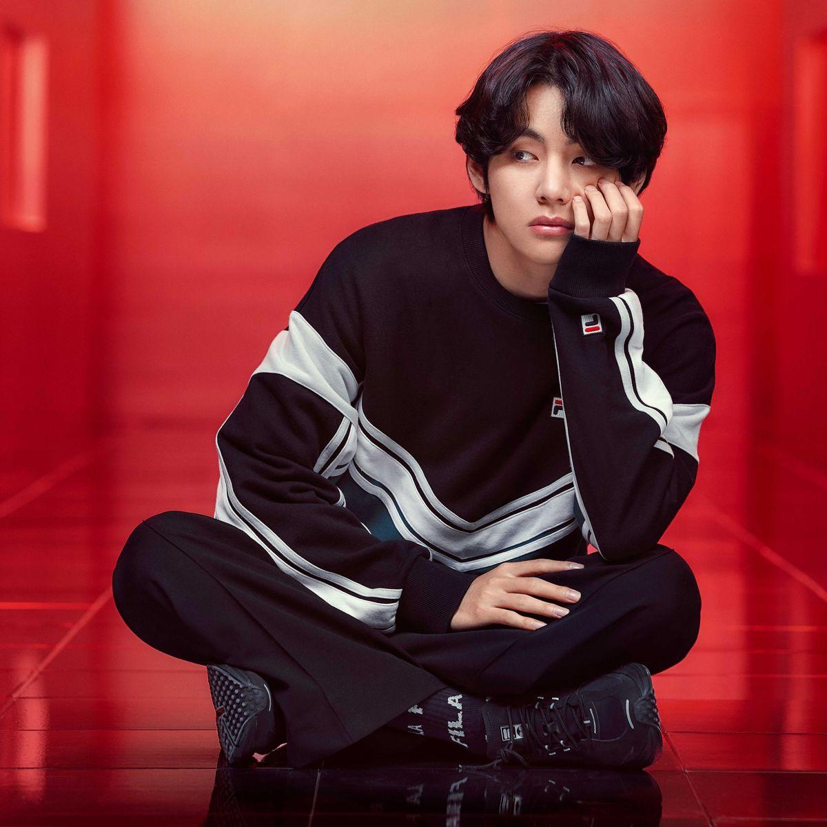1200x1200 Bts X Fila Wallpaper In 2020 Bts Jungkook Jungkook