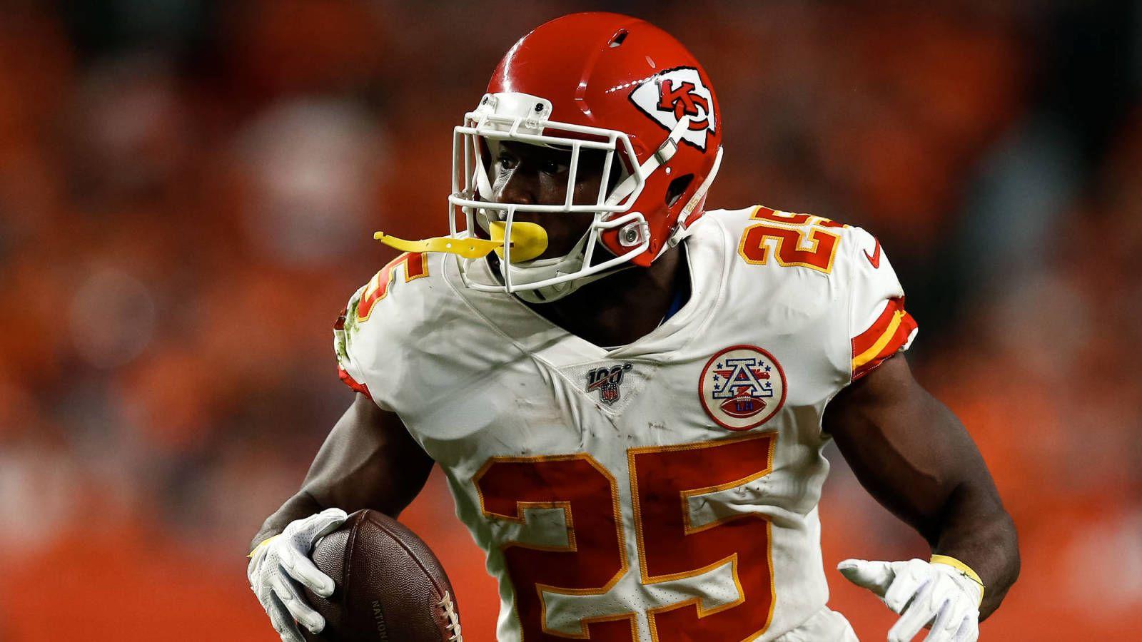 1600x900 LeSean McCoy wants to mentor Miles Sanders with Eagles