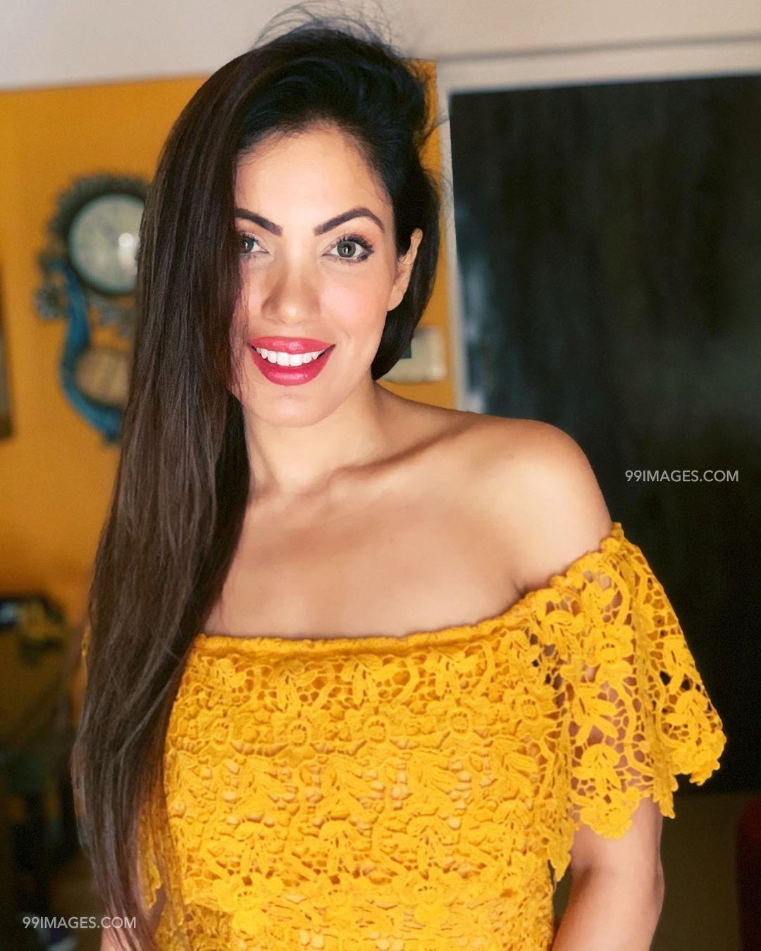 1080x1350 Munmun Dutta Beautiful HD Photo & Mobile Wallpaper HD (Android IPhone) (1080p) (5192. Indian Tv Actress, HD Wallpaper For Mobile, Most Beautiful Indian Actress