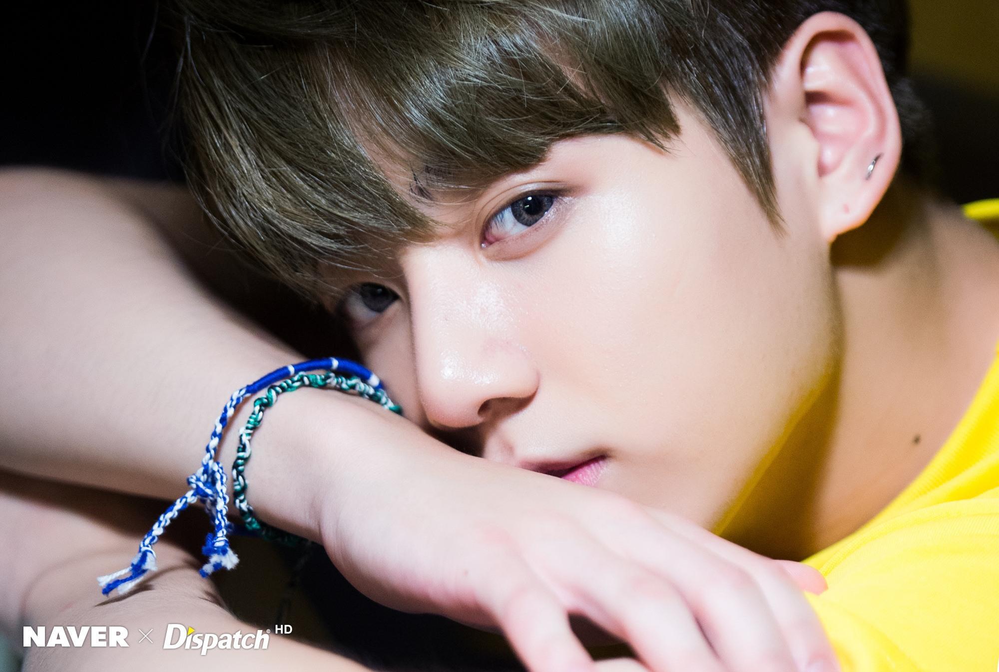 2000x1345 Jungkook Laptop Wallpaper