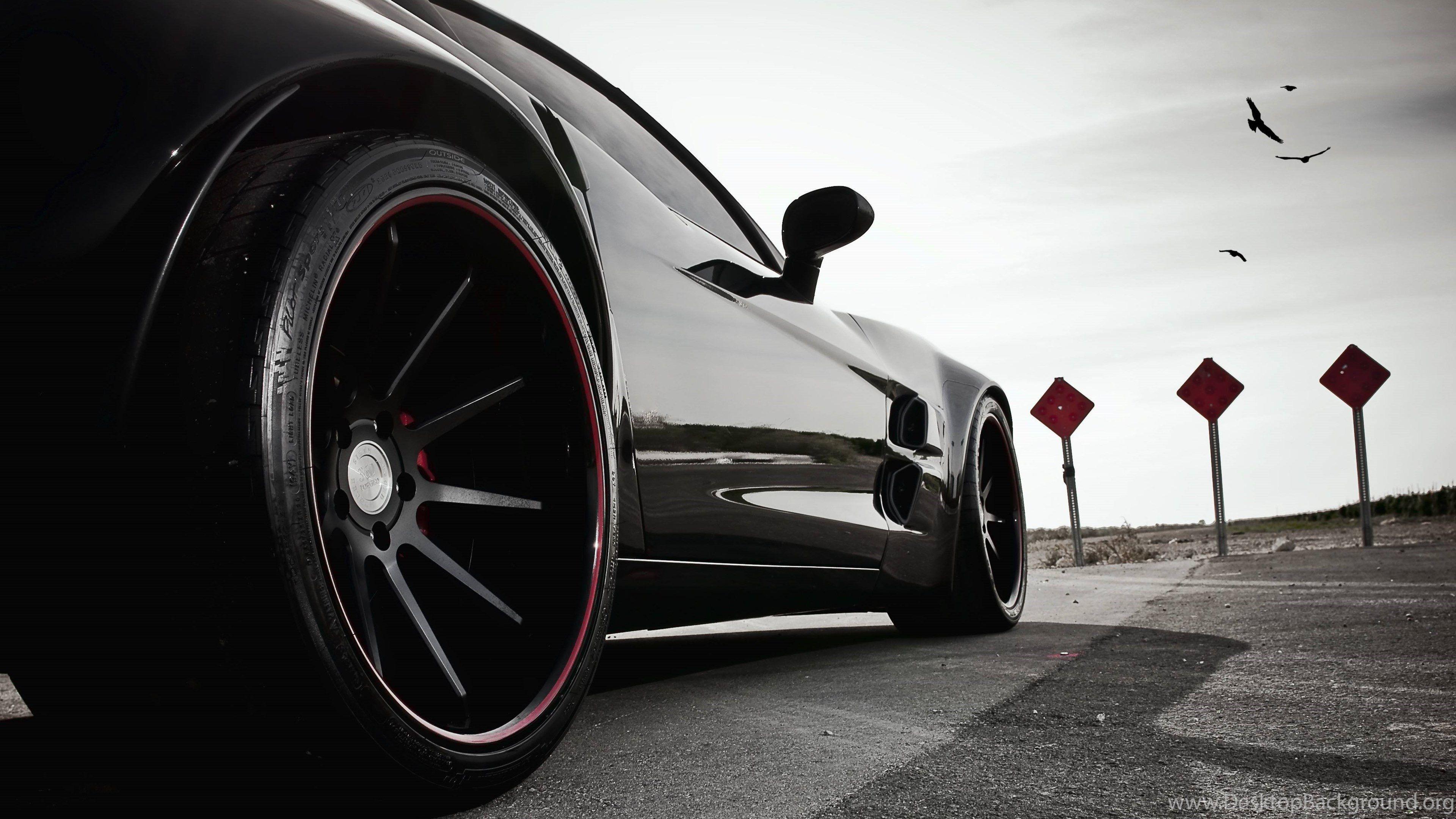 3840x2160 Black Background Sports Car Wallpaper .