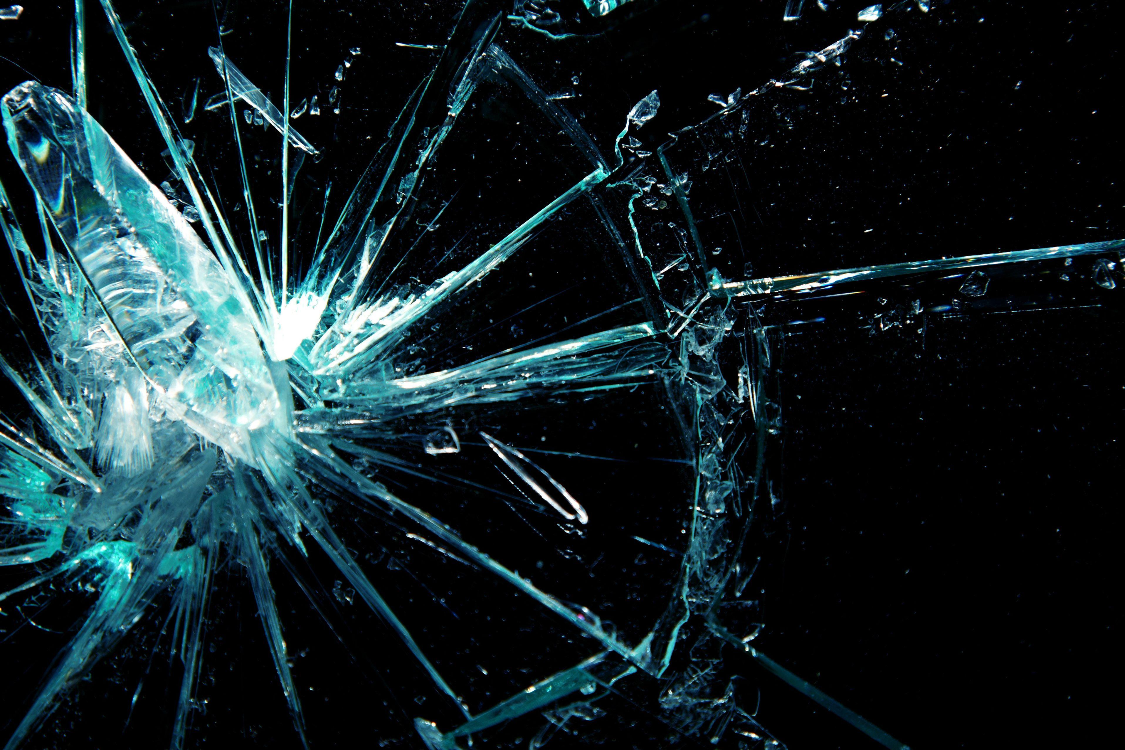 3831x2554 Abstract Broken Glass