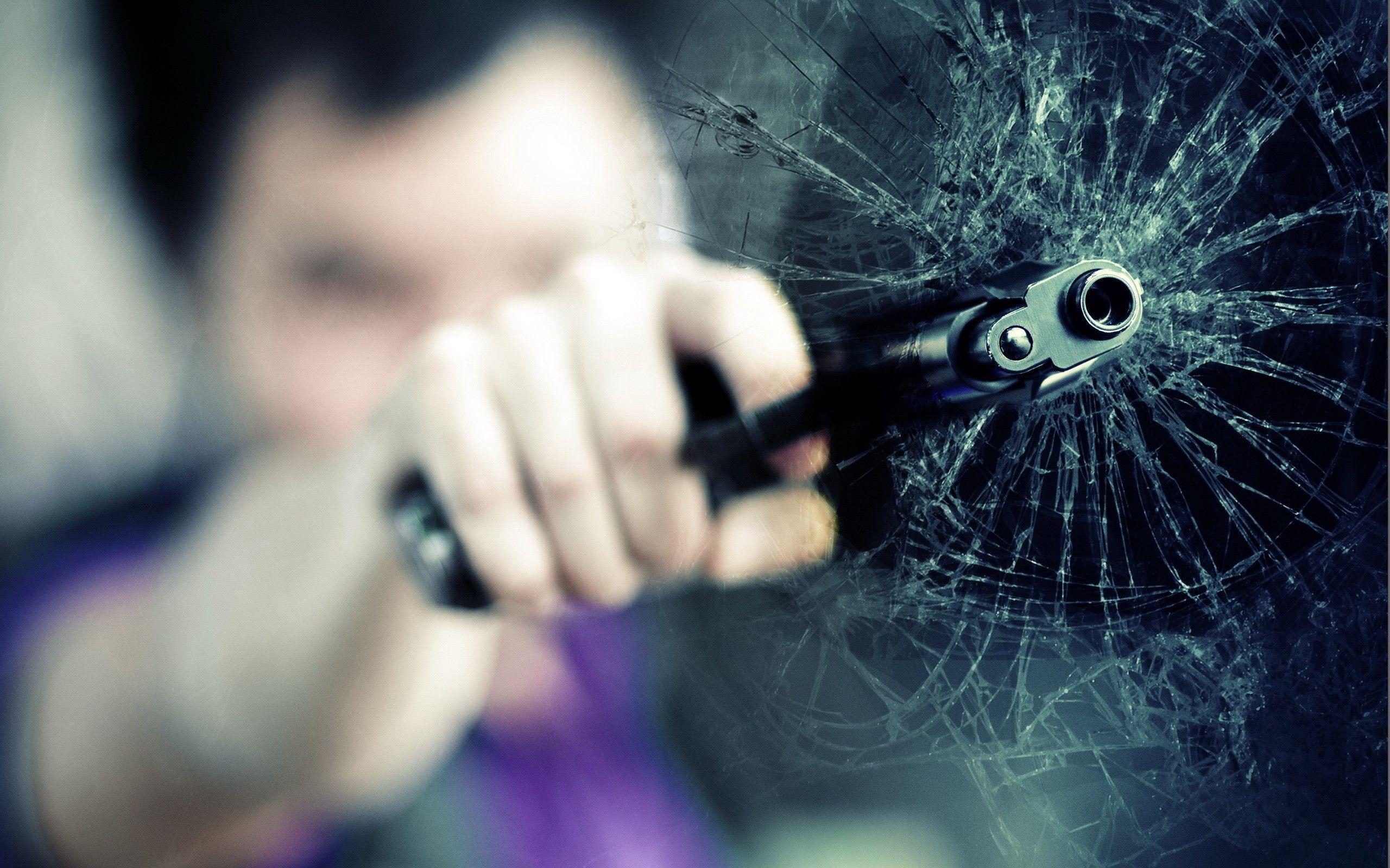 2560x1600 guns, glass, broken glass, out of focus wallpaper