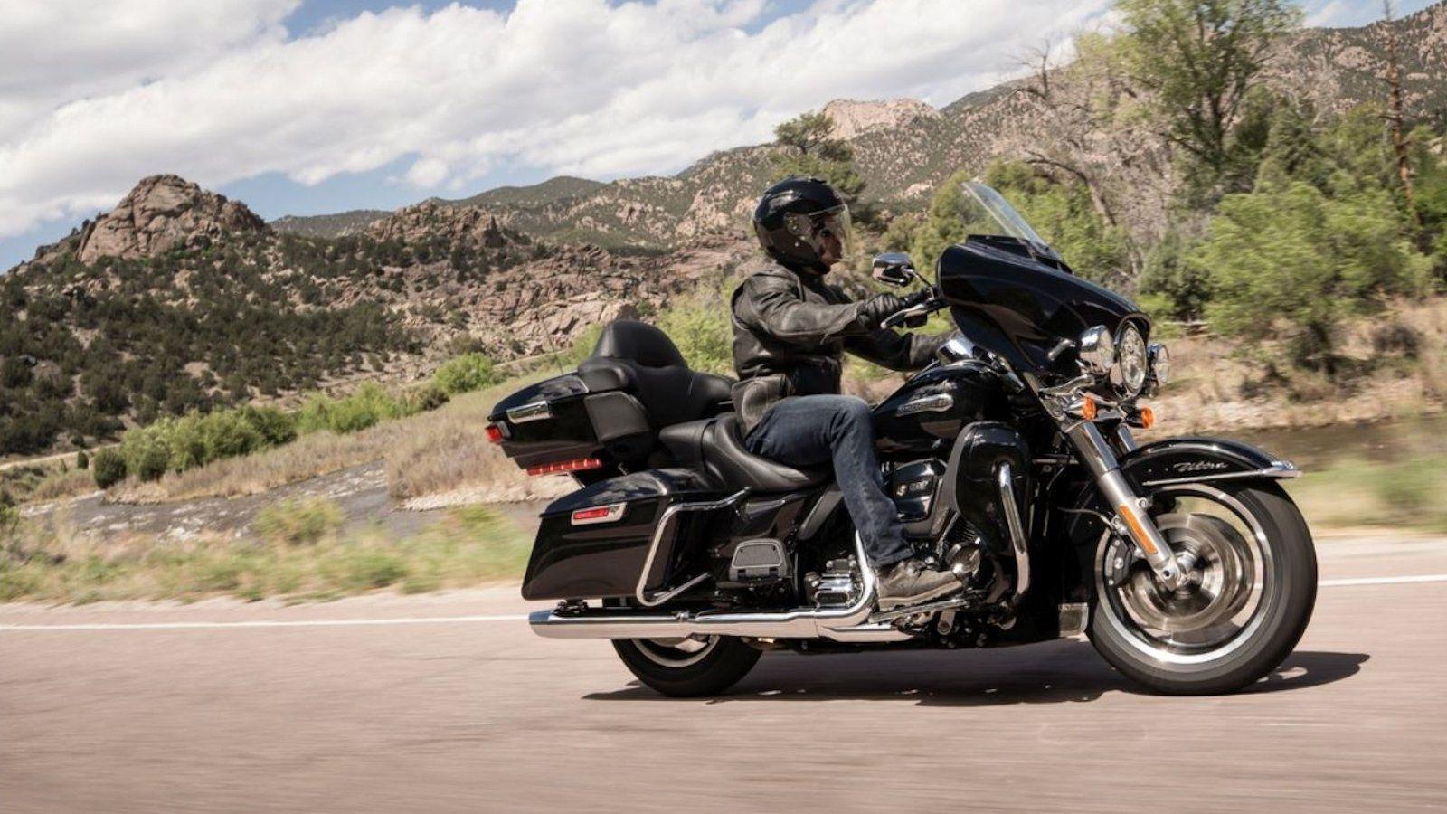 1600x900 2019 Harley Davidson Electra Glide Ultra Classic
