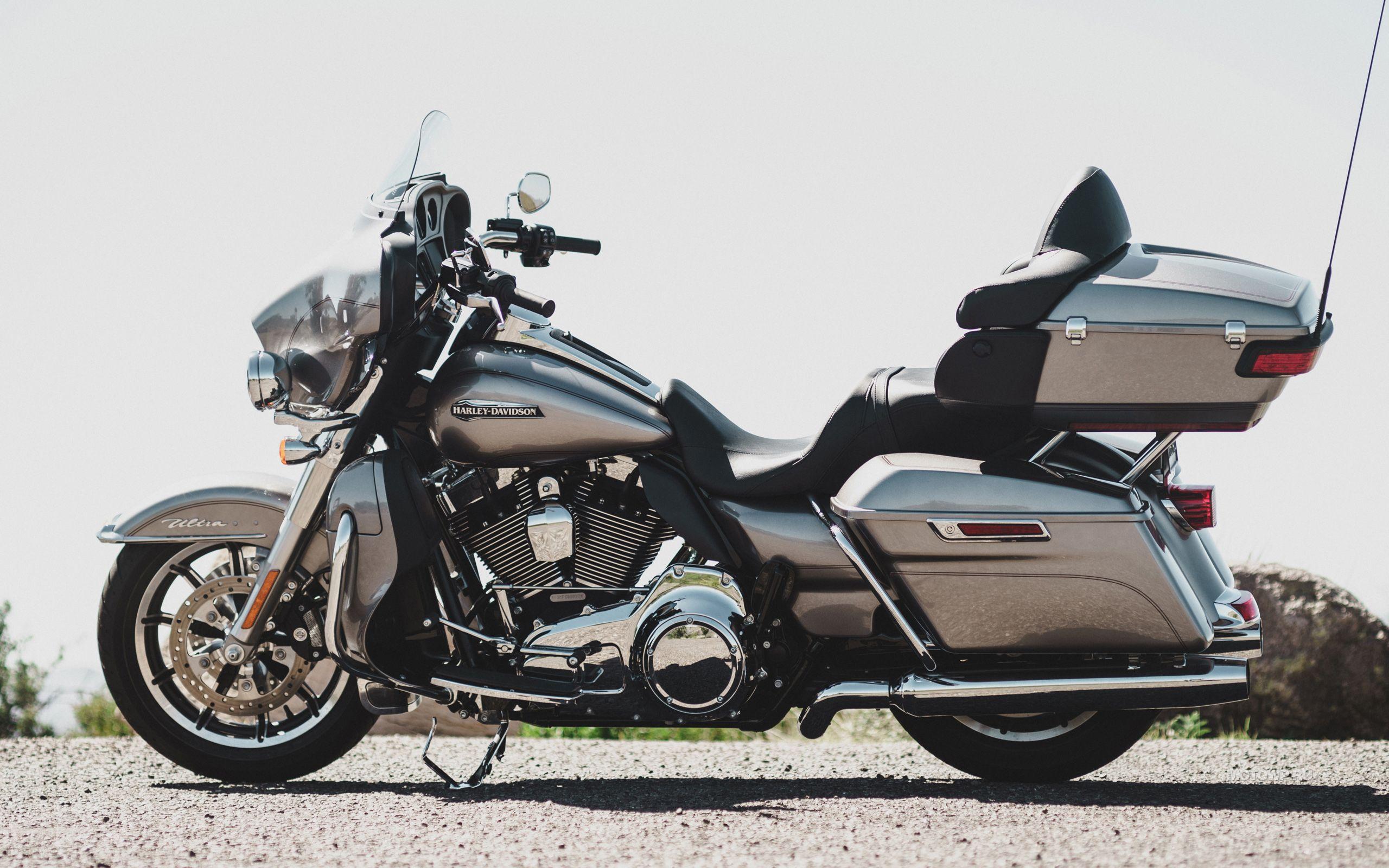 2560x1600 Bike Harley Davidson Electra Glide Ultra Classic Motorcycle Wallpaper:2560x1600