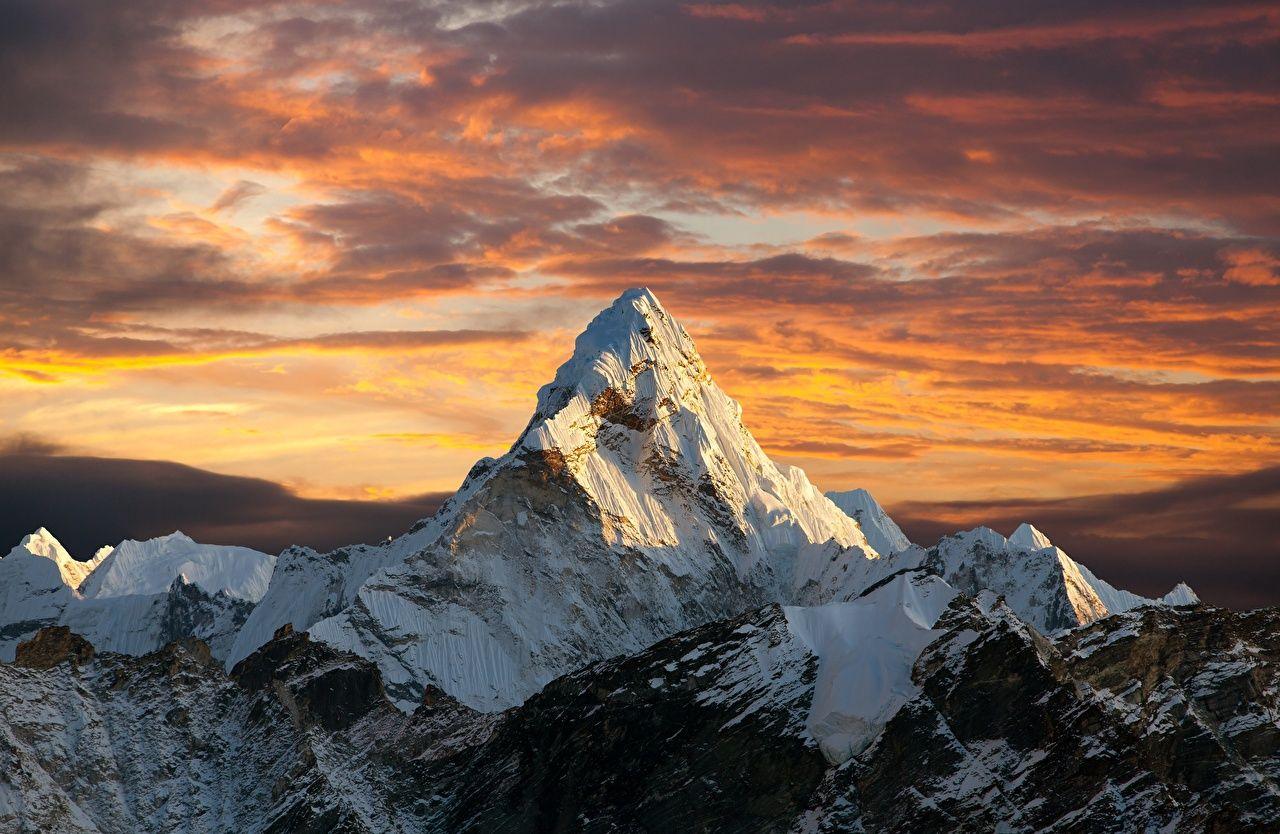 1280x834 Wallpaper Everest, Nepal, Himalayas Nature mountain Snow Sunrises