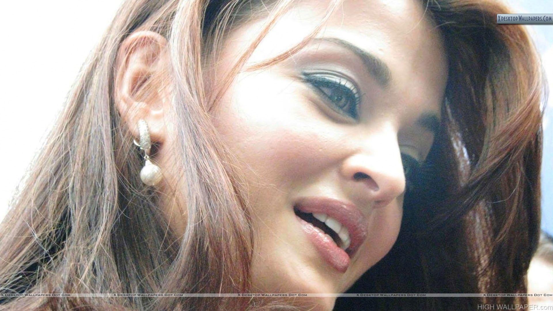 1920x1080 Aishwarya Rai Face Pics Full HD