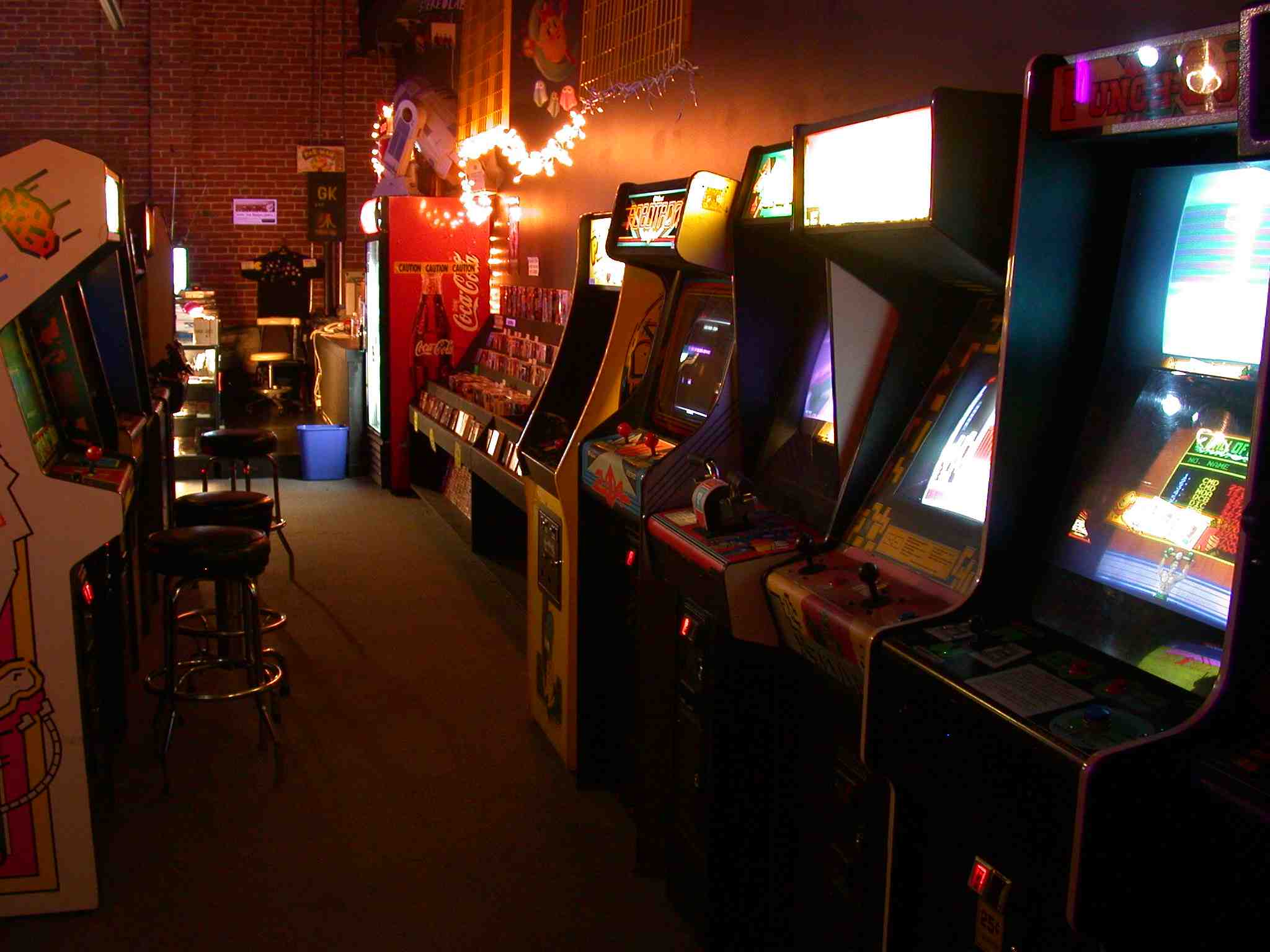 2048x1536 The 13 Most Overheard Phrases in an '80s Arcade