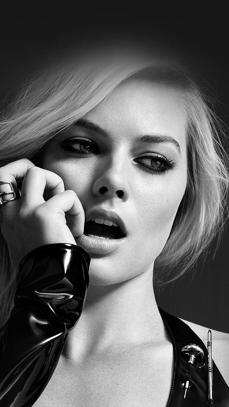 750x1334 Wallpaper Margot Robbie Black And White