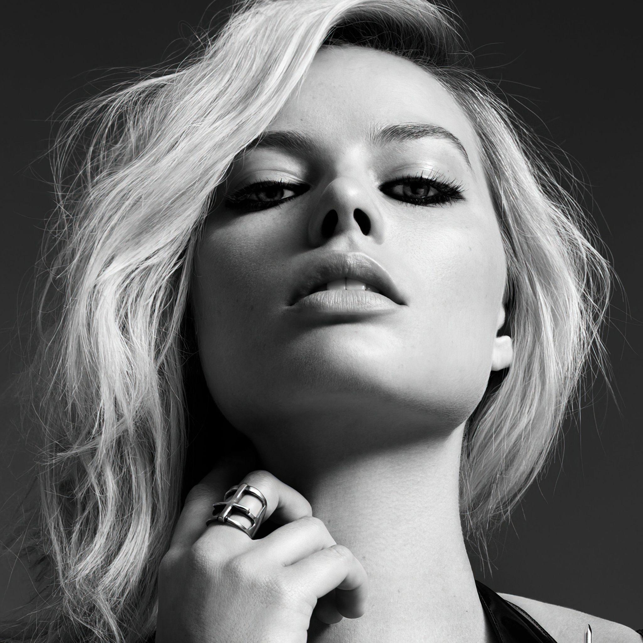 2048x2048 Margot Robbie Monochrome 5k iPad Air HD 4k Wallpaper, Image, Background, Photo and Picture