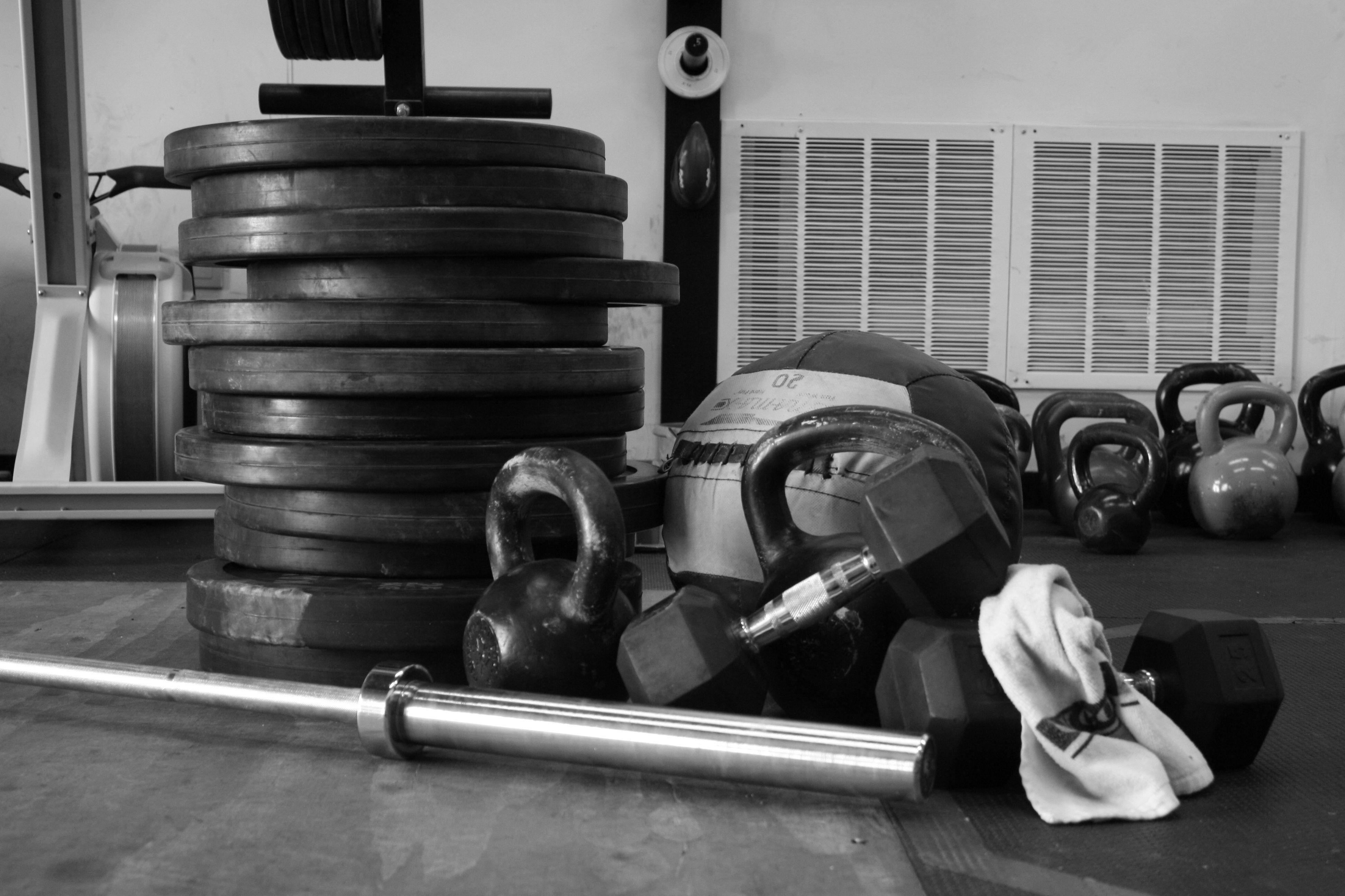 3888x2592 Fitness Equipment Wallpaper .