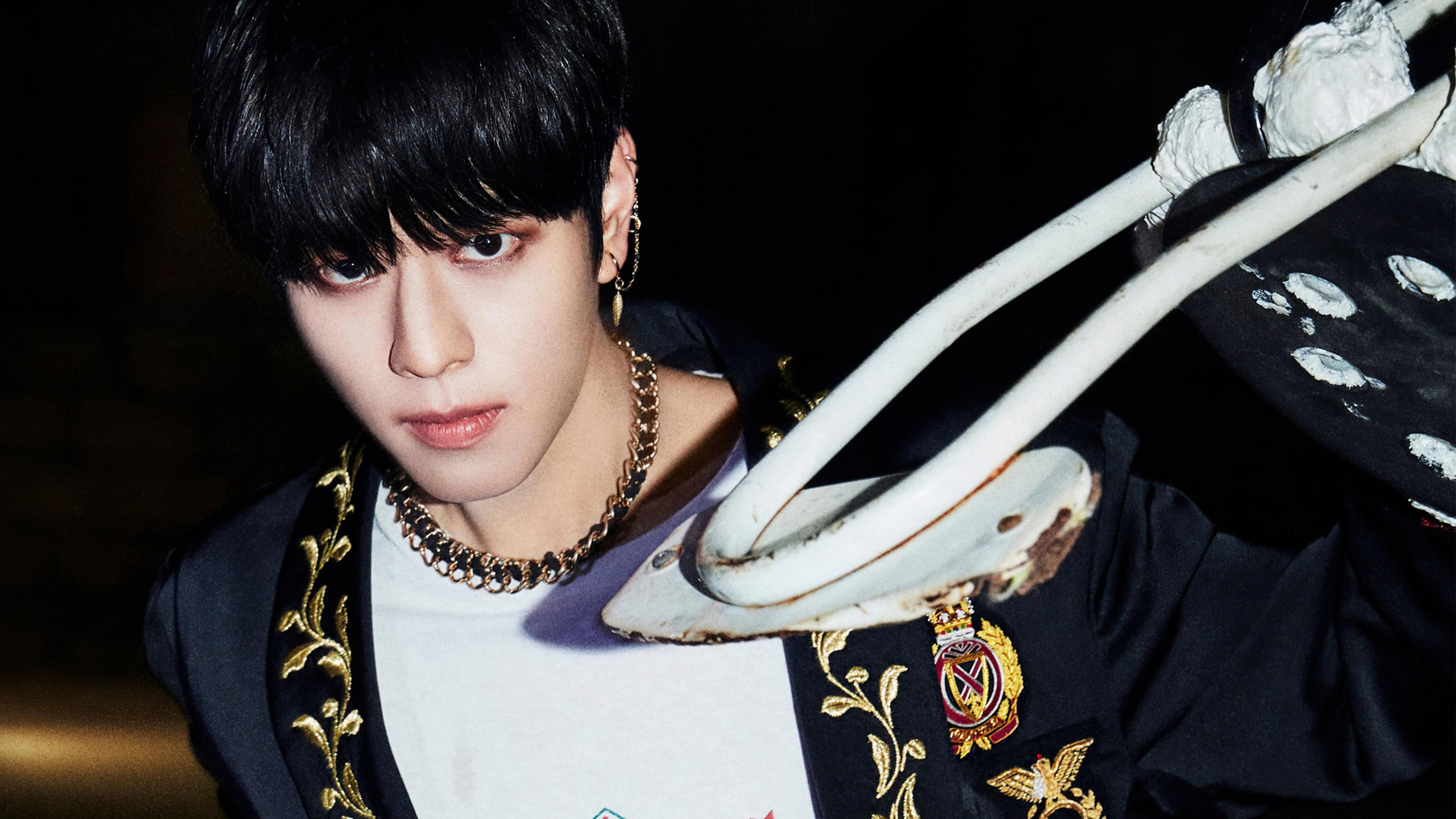 4608x2592 Stray Kids Lee Know 2020 8K Wallpaper, HD Celebrities 4K Wallpaper, Image, Photo and Background