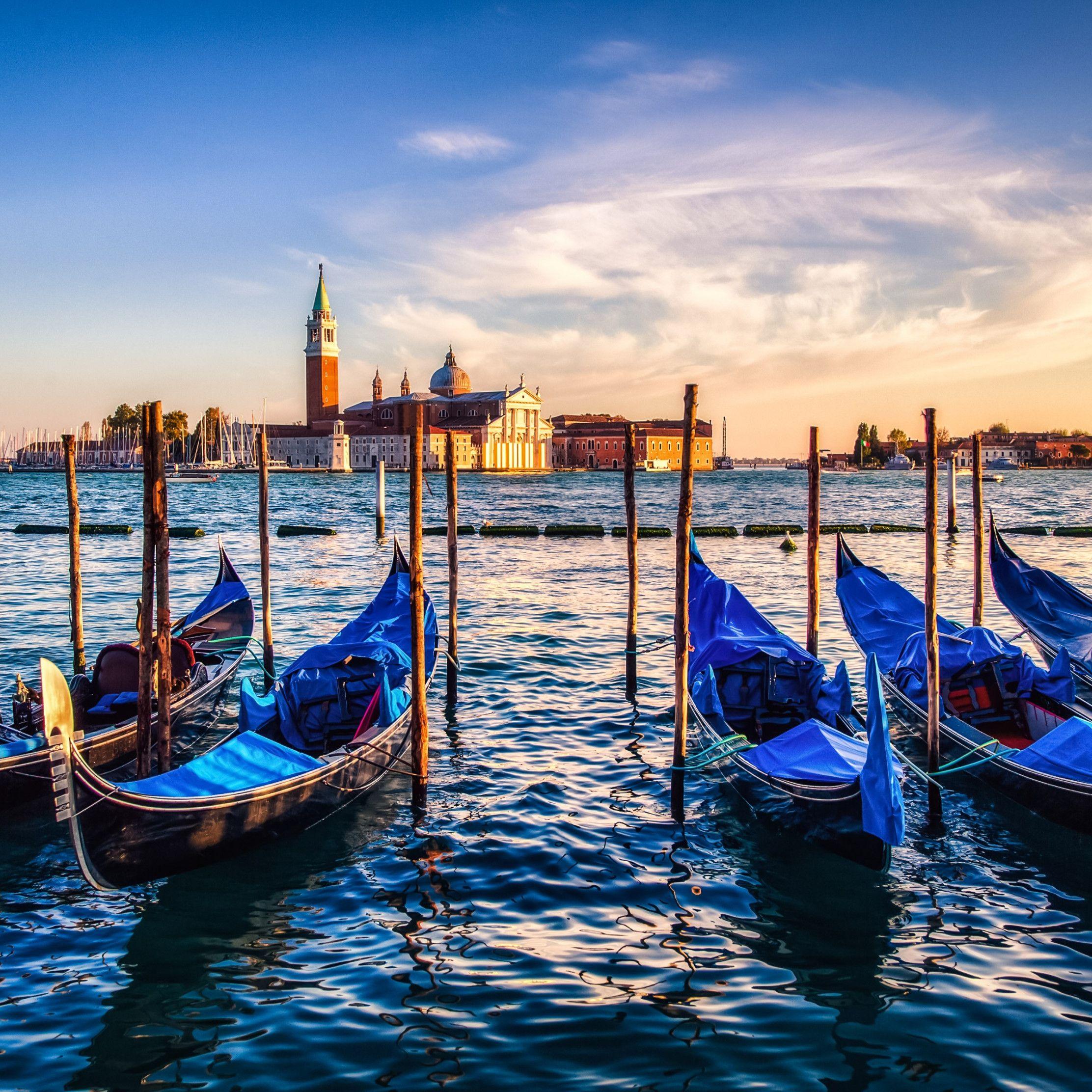 2224x2224 Download wallpaper: Gondolas from Venice at sunset 2224x2224