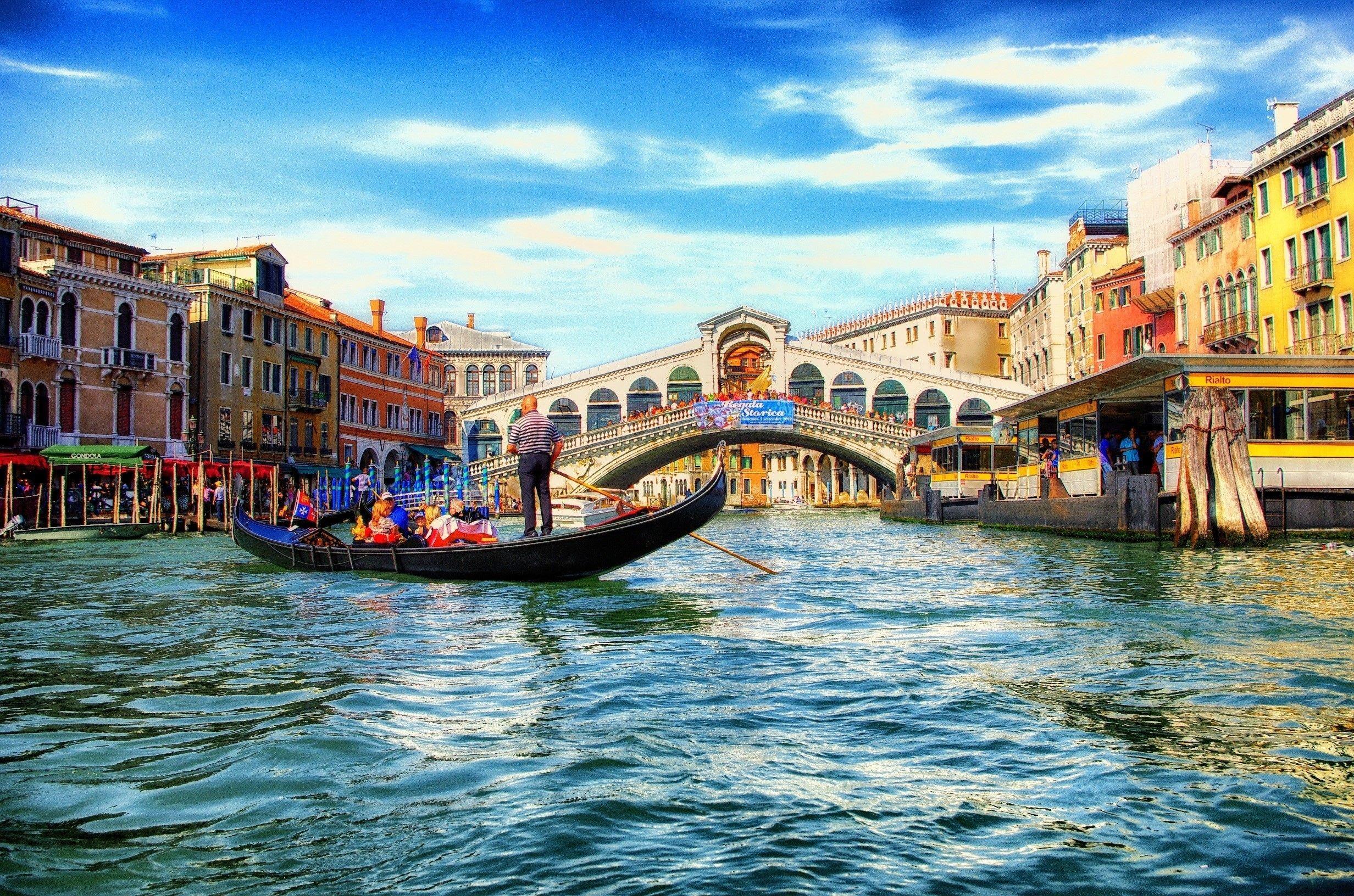 2464x1632 Venice Italy Wallpaper HD