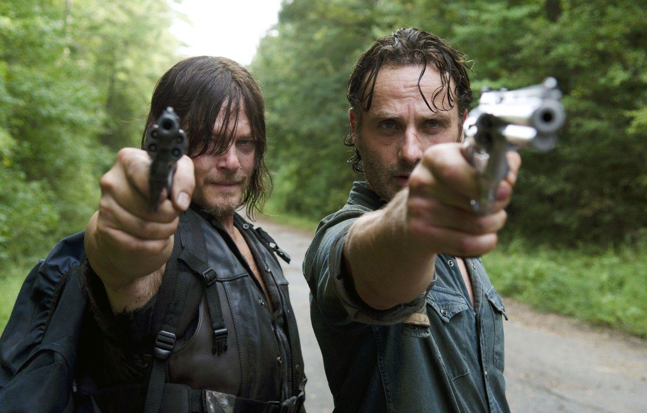 1332x850 Wallpaper trunks, The Walking Dead, The walking dead, Andrew Lincoln, Norman Reedus, Daryl Dixon, Rick Grimes image for desktop, section фильмы