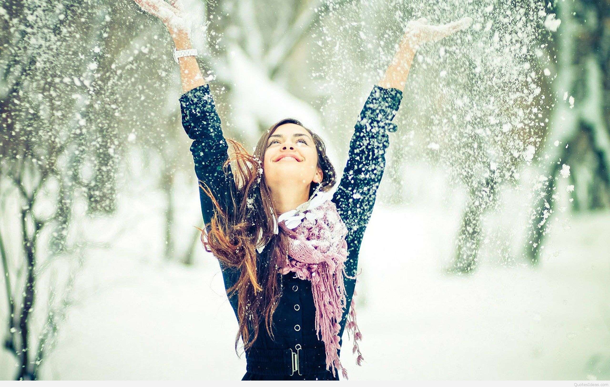 2560x1627 Beautiful Cute Winter Girl Wallpaper