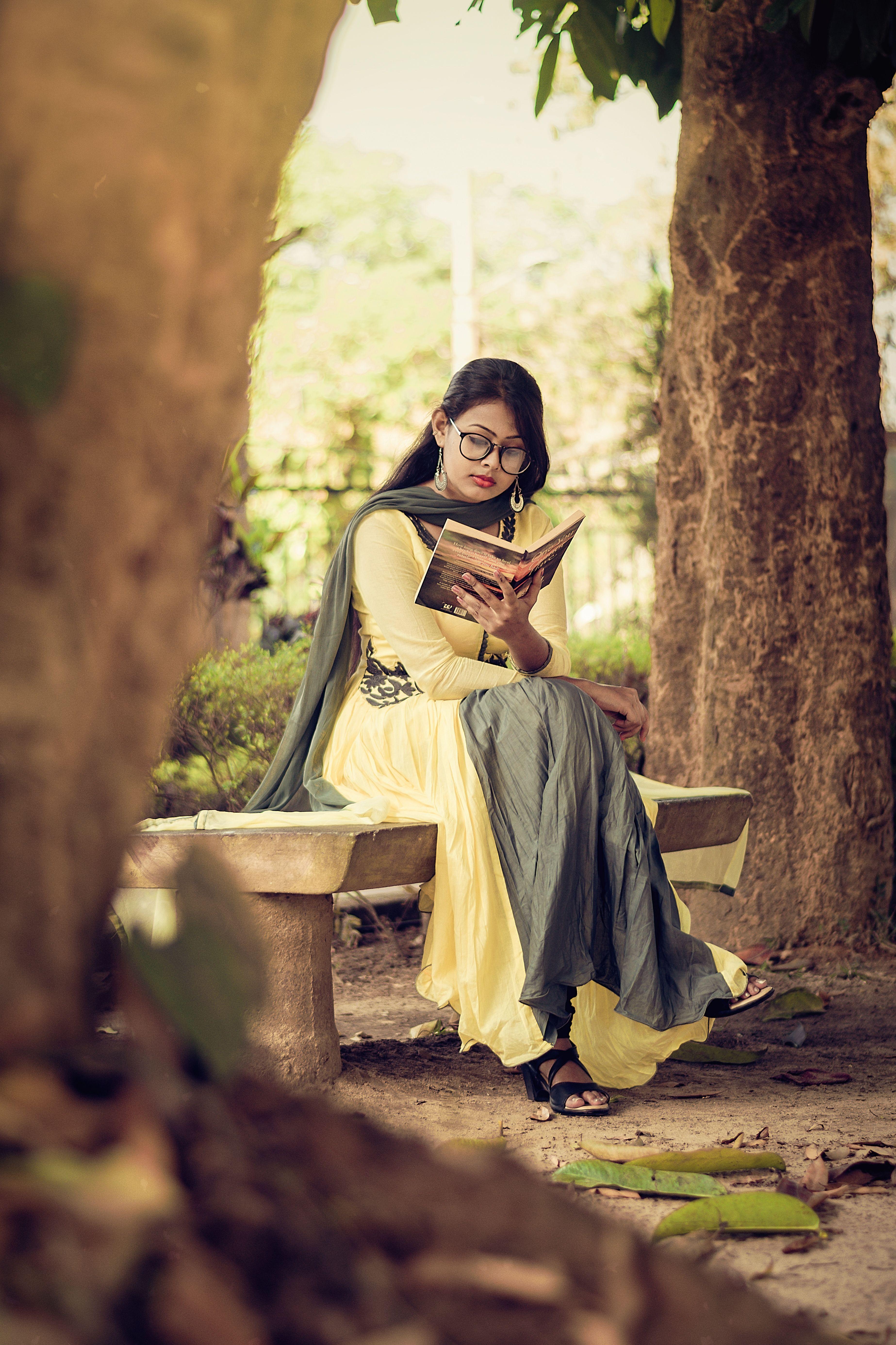3693x5540 Woman Reading Book · Free
