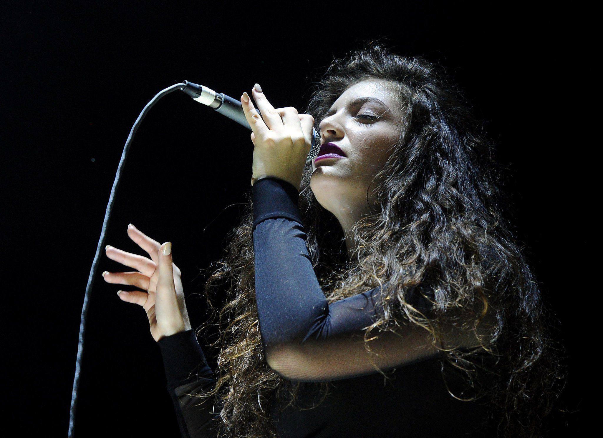 2048x1489 lorde, Indie, Pop, Minimal, Electronica, Electropop, Electro, 45 Wallpaper HD / Desktop and Mobile Background
