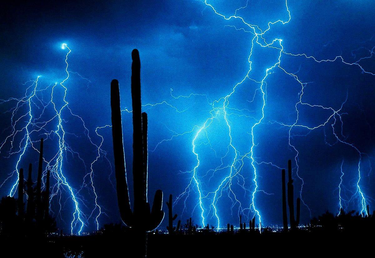 Thunder and Lightning Wallpapers - Top Free Thunder and Lightning ...