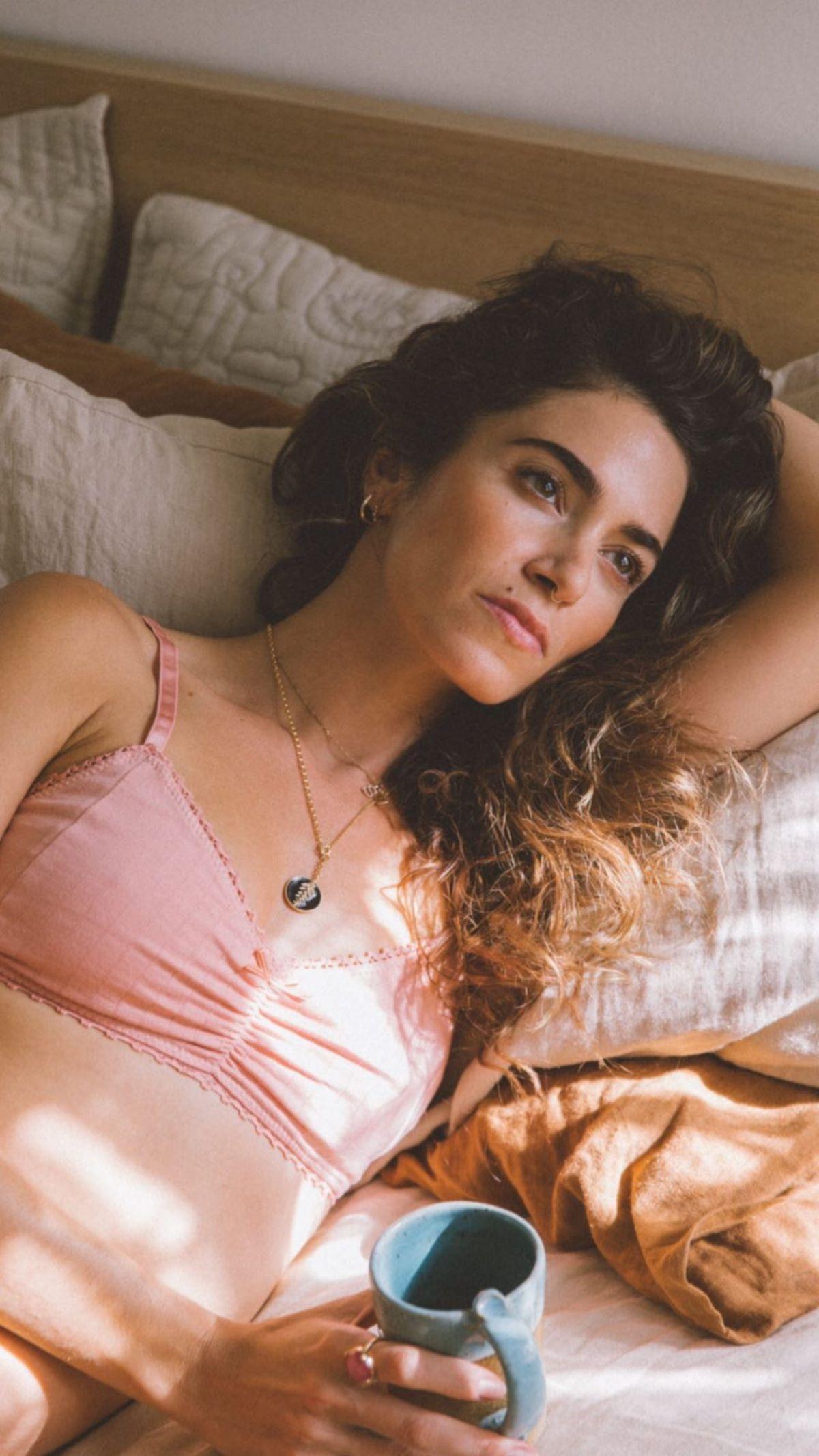 1200x2133 Nikki Reed wallpaper