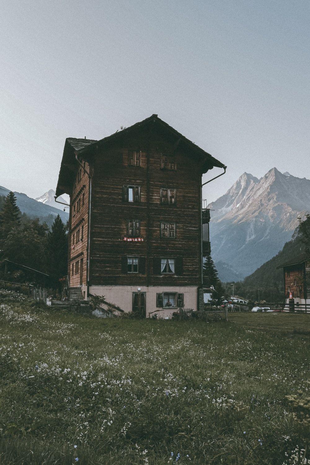 1000x1500 Swiss Chalet Picture. Download Free Image