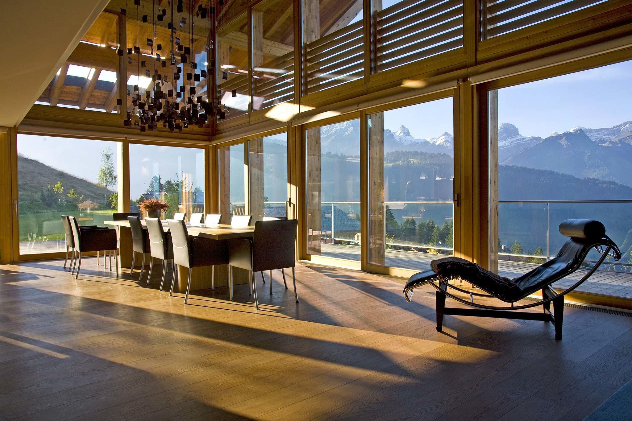 2048x1365 Innovative Swiss Chalet Contemporary Design That Will Make You Smile (INSPIRE DESIGN IDEAS)