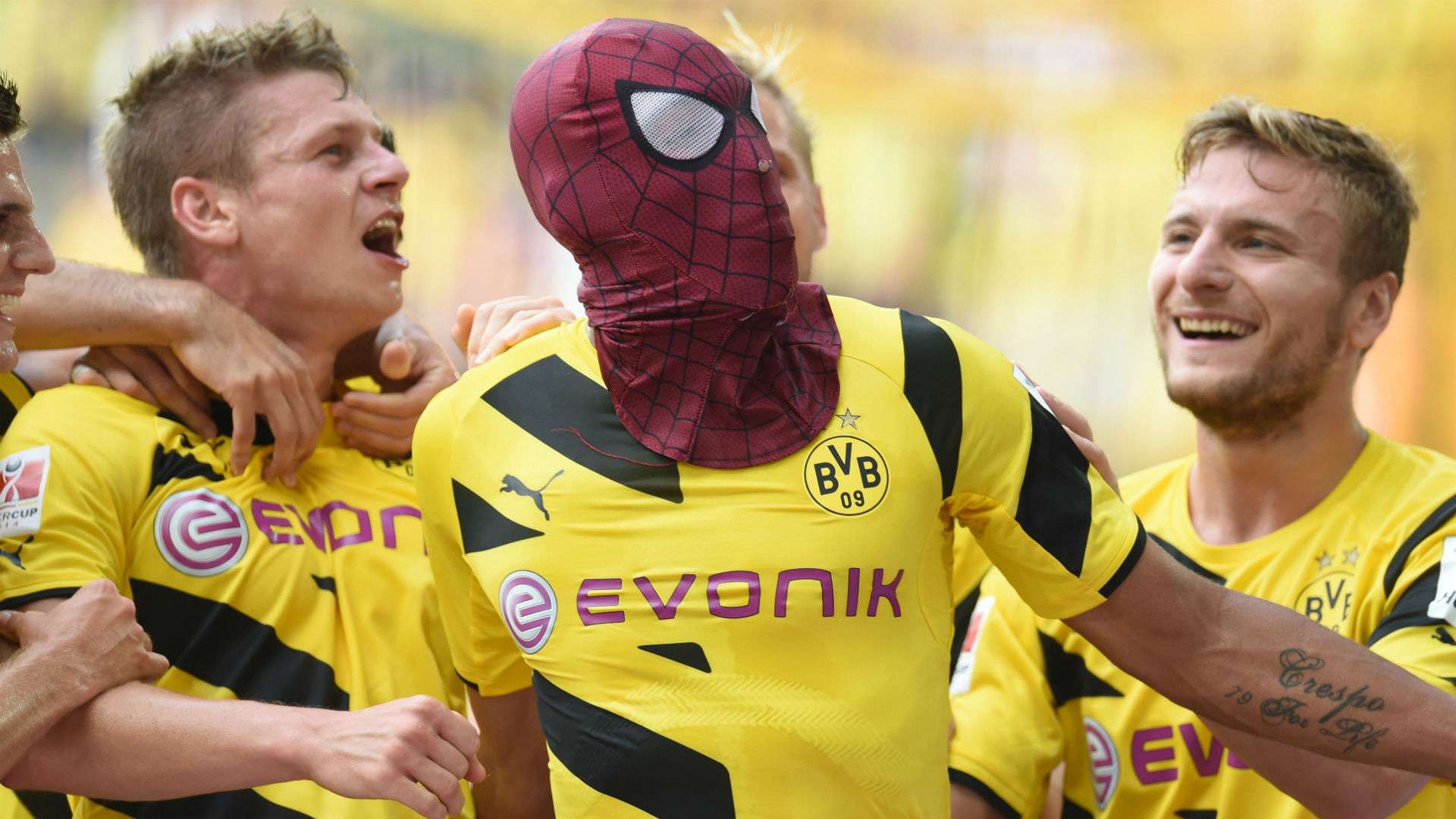 1920x1080 Arsenal news: Wakanda Forever! Aubameyang celebrates with Black Panther mask in Arsenal win