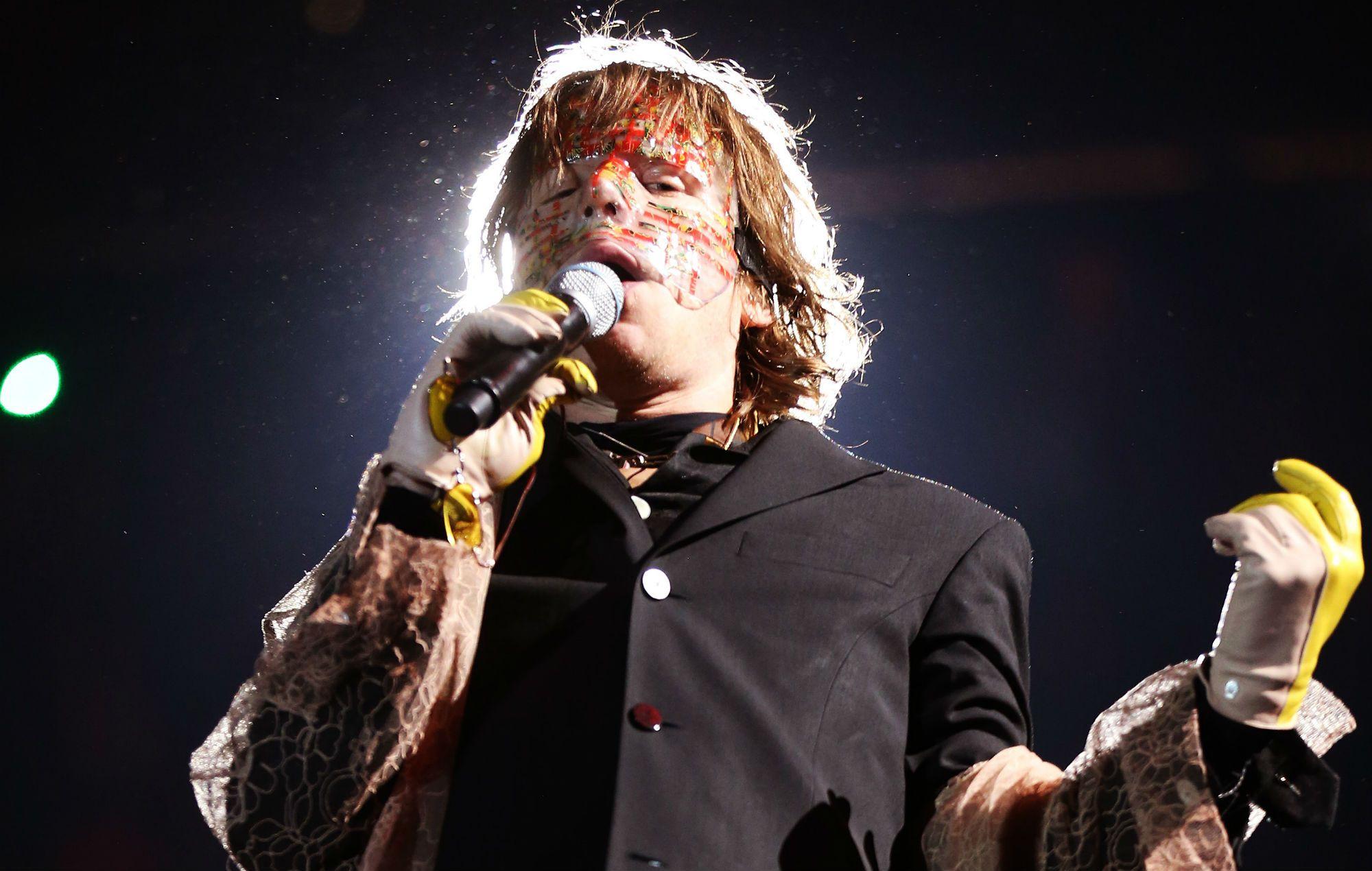 2000x1270 Cage The Elephant to bring 'Social Cues' to UK and Europe for 2020 tour