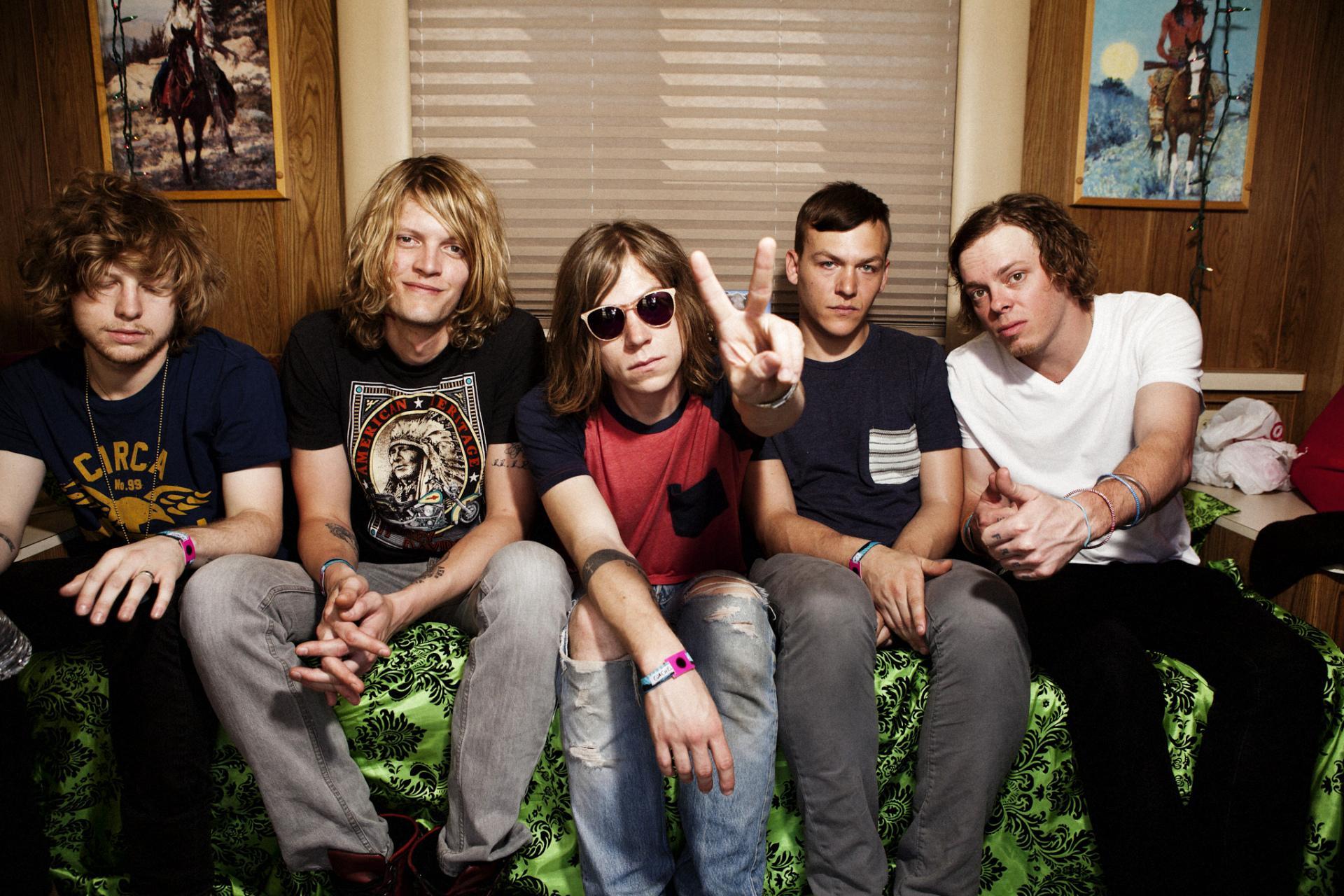 1920x1280 Cage The Elephant Wallpaper HD Download