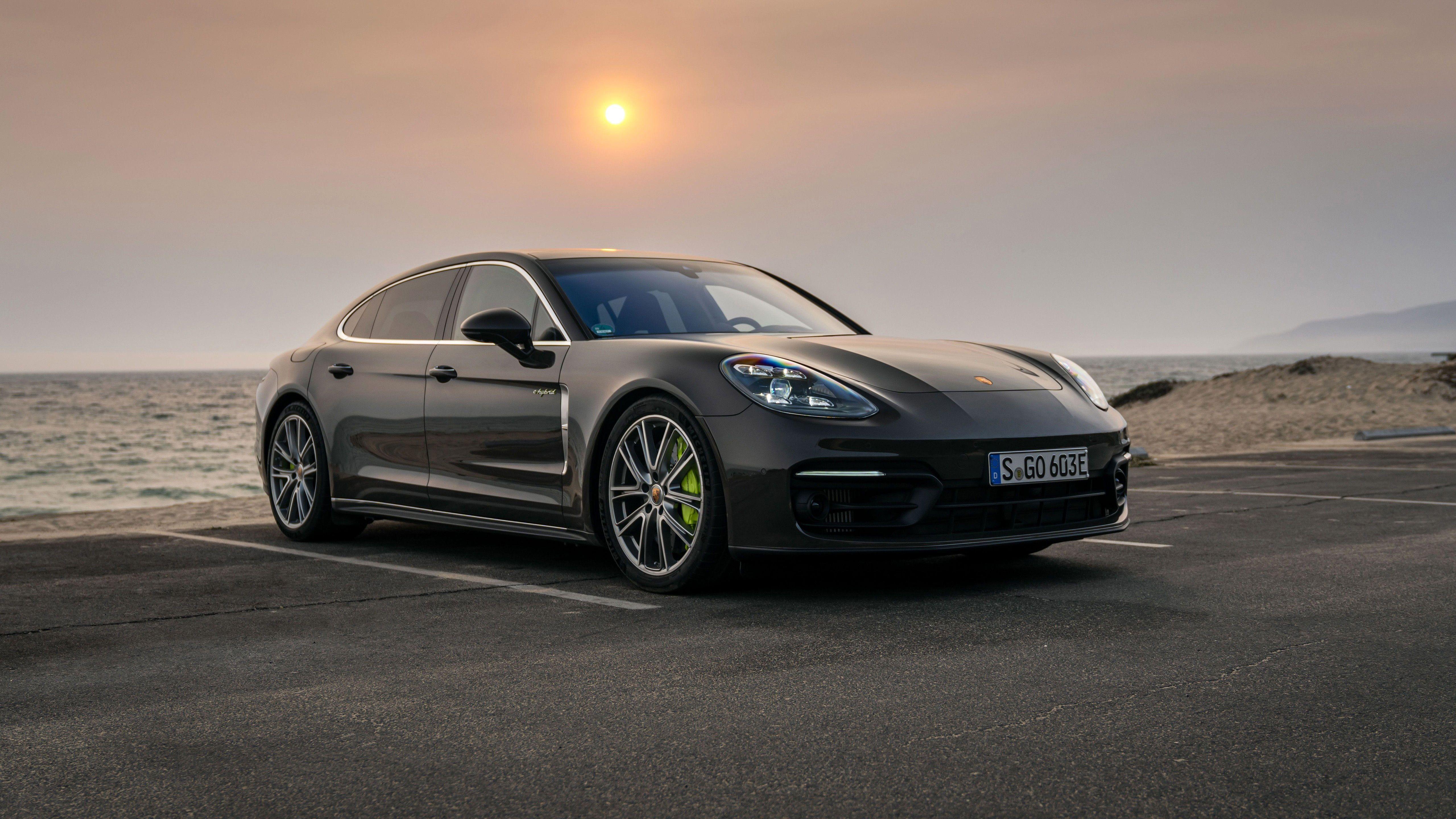 5120x2880 Porsche Panamera Wallpaper .