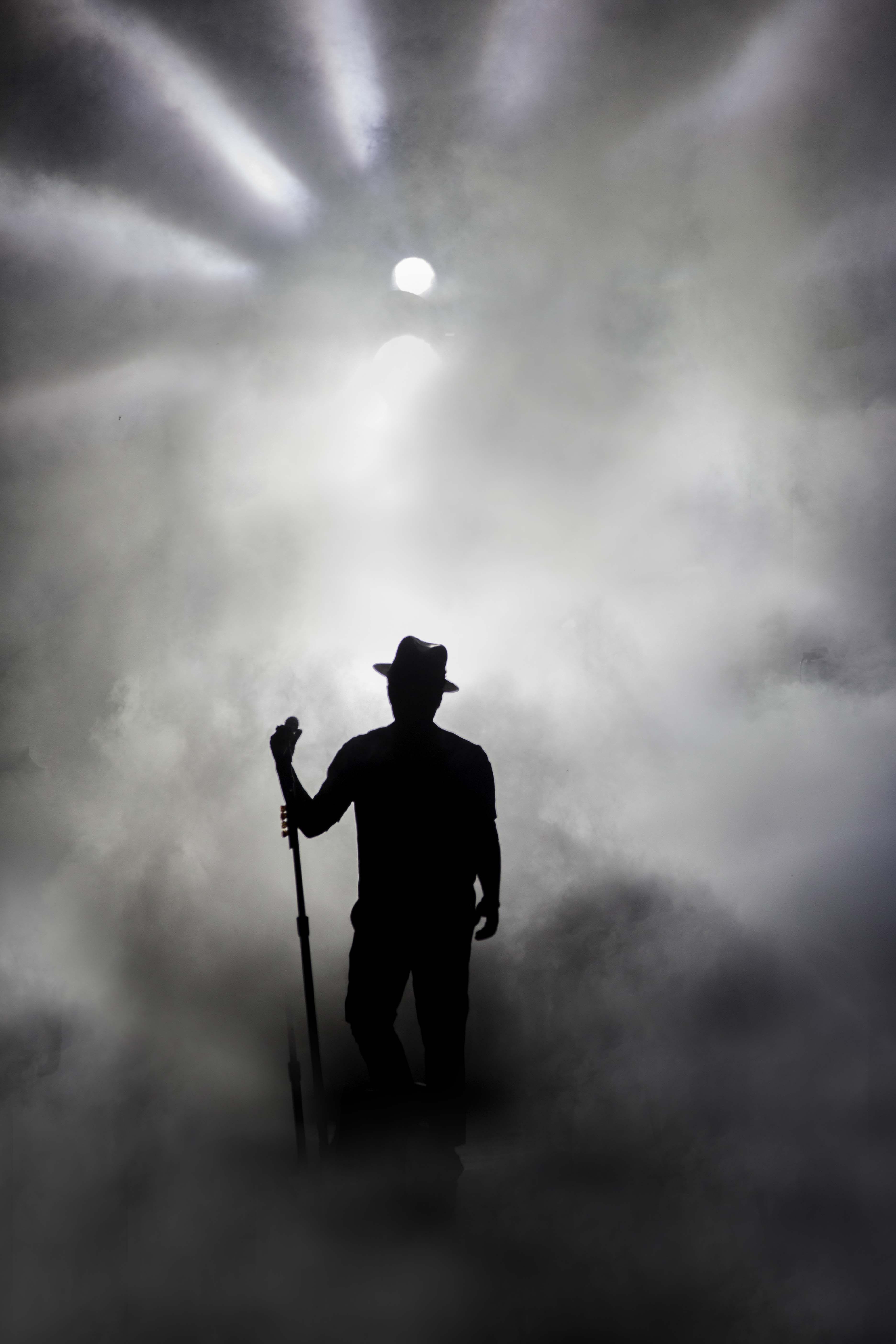 3744x5616 Bruno Mars. Bruno mars, Bruno mars concert, Mars photo