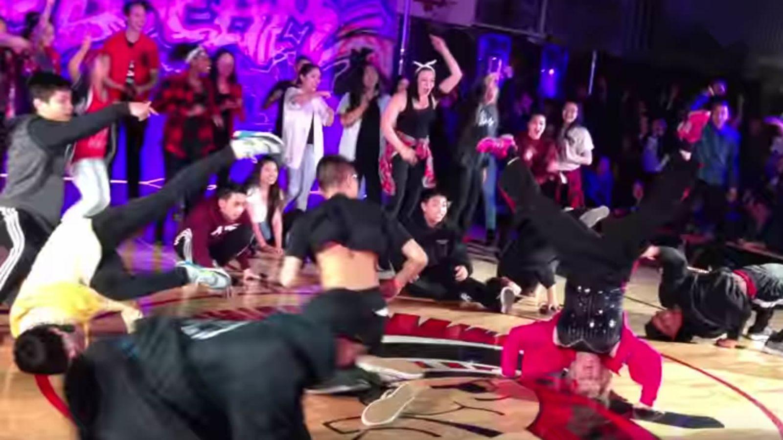 1600x900 60 Year Old High School Dance Teacher Nails Routine To Bruno Mars' Hit Song 'Uptown Funk' San Francisco
