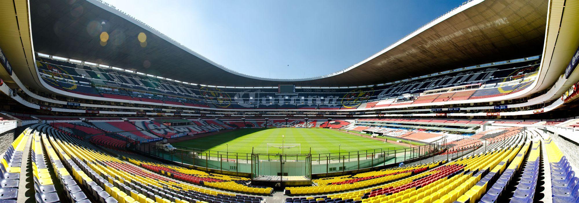 2000x703 Estadio Azteca (Coloso de Santa Ursula)
