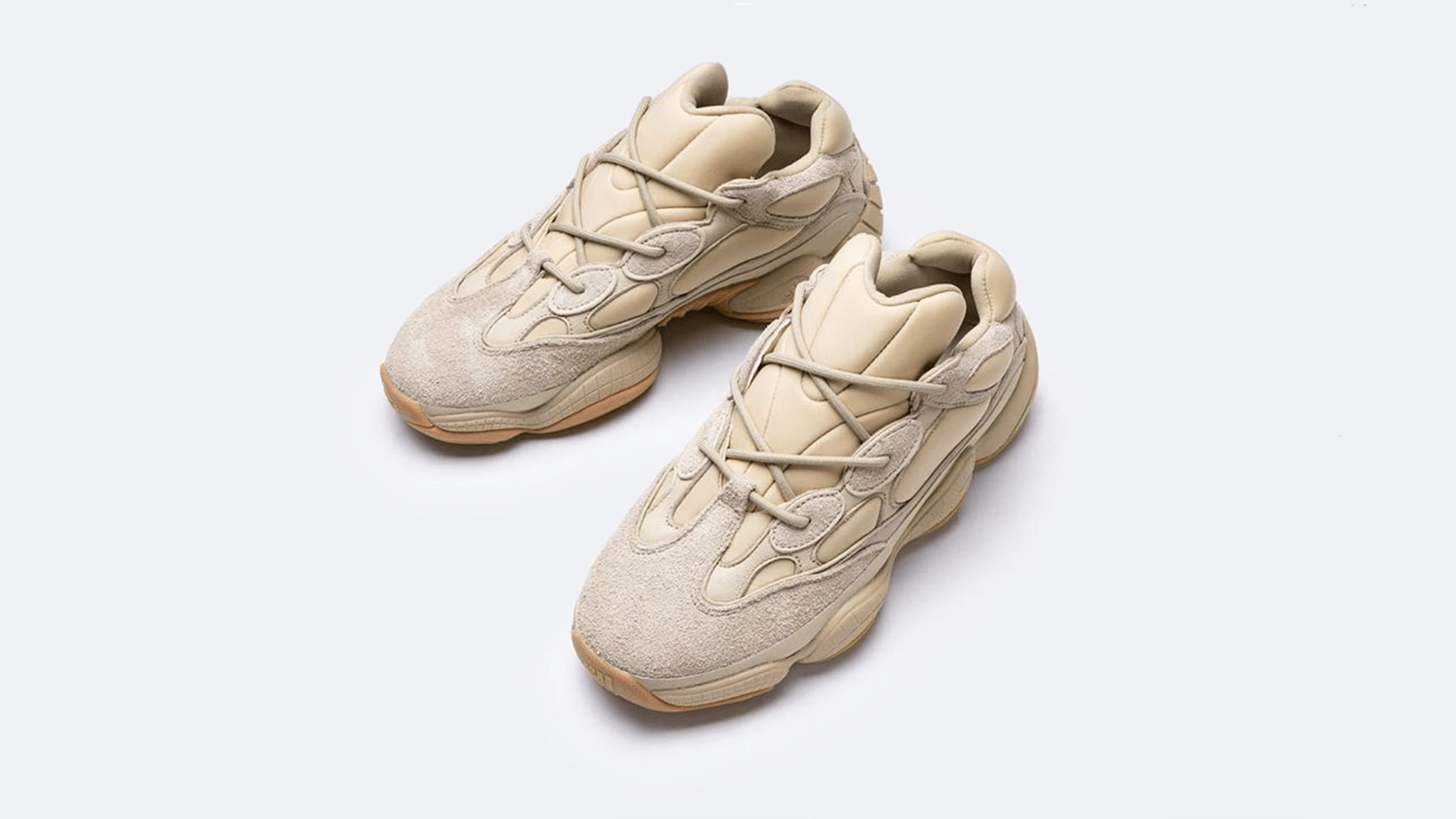 2048x1152 Yeezy 500 Wallpaper