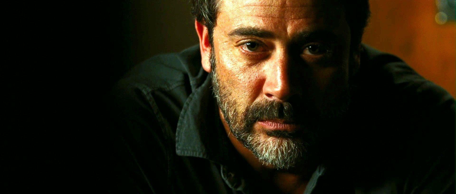 1920x816 Jeffrey Dean Morgan HD Wallpaper for desktop download